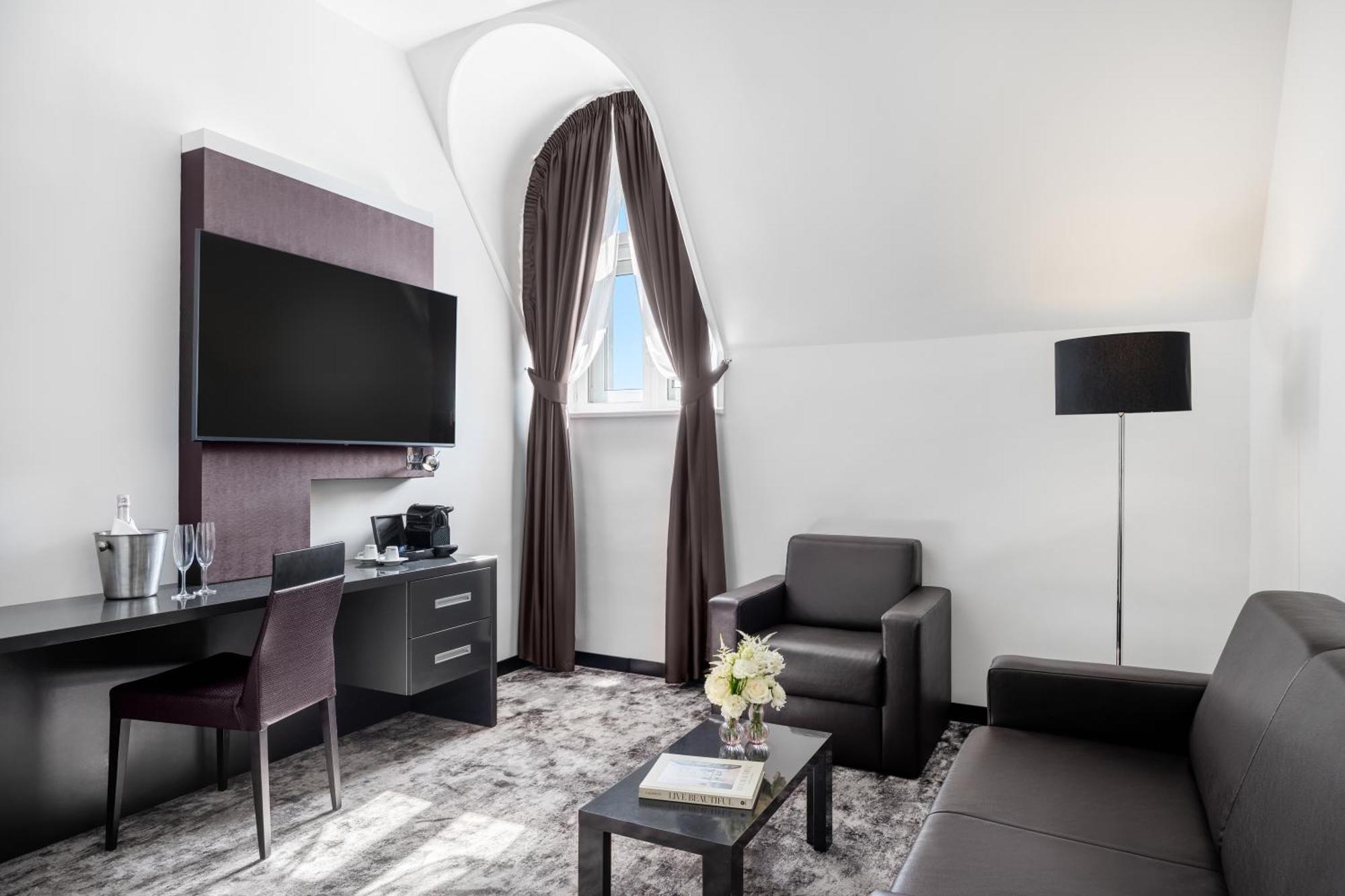 Suite Junior con sofá - 1 cama extragrande