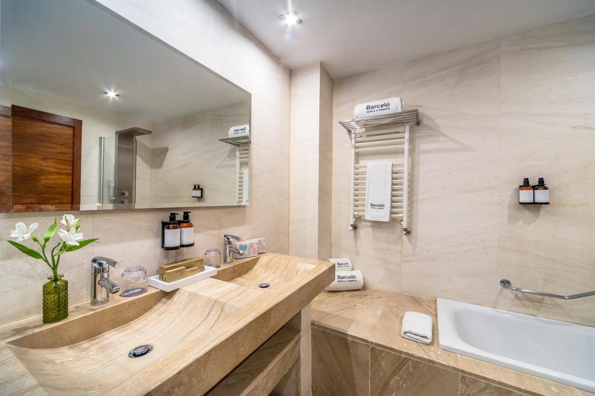 Quarto Familiar Deluxe com Vista Cidade