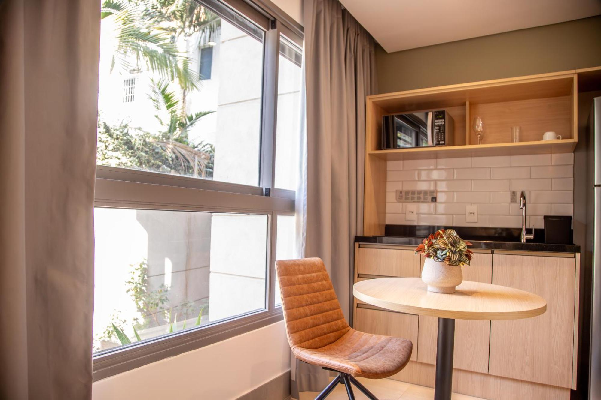 Standard Double Suite,1614886773:JPEG