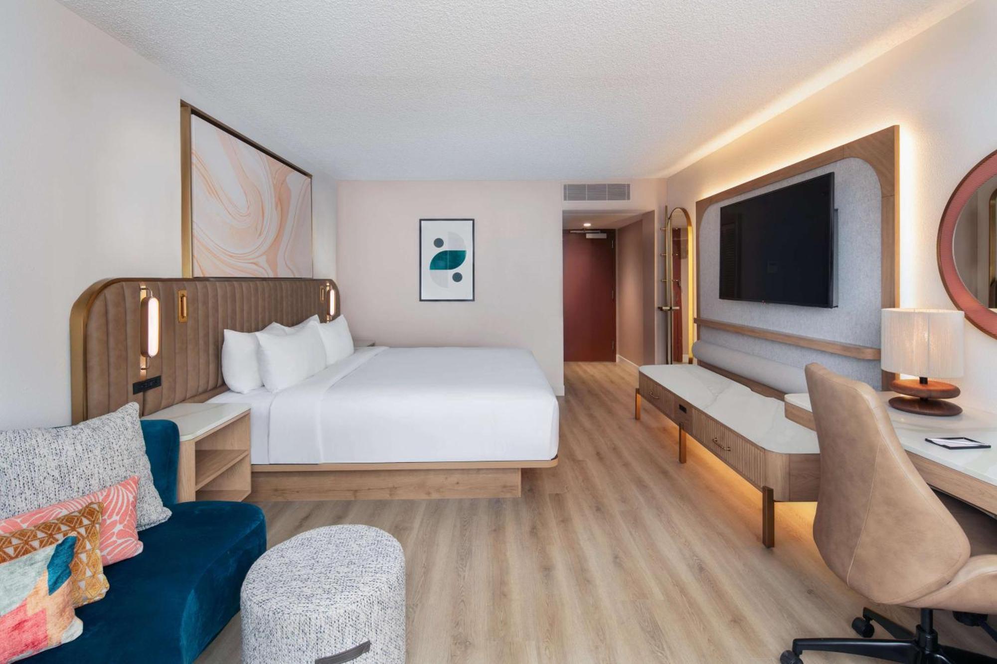 King Room - Poolside,1615653026:JPEG