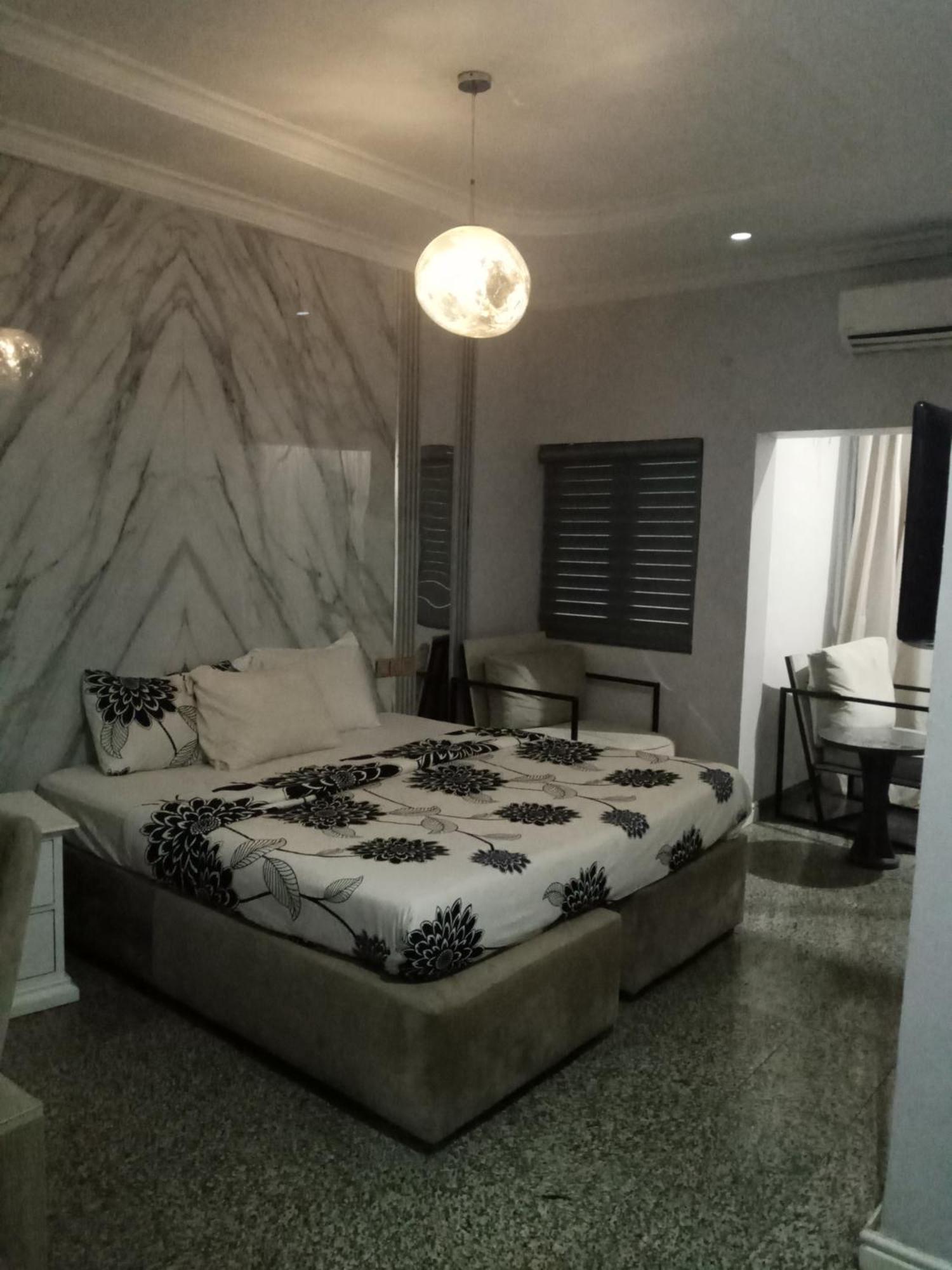 Deluxe Twin Room with Sea View