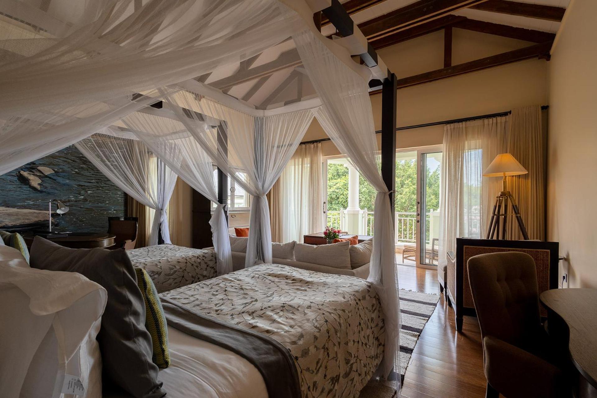 Quarto Deluxe com 2 Camas de Solteiro