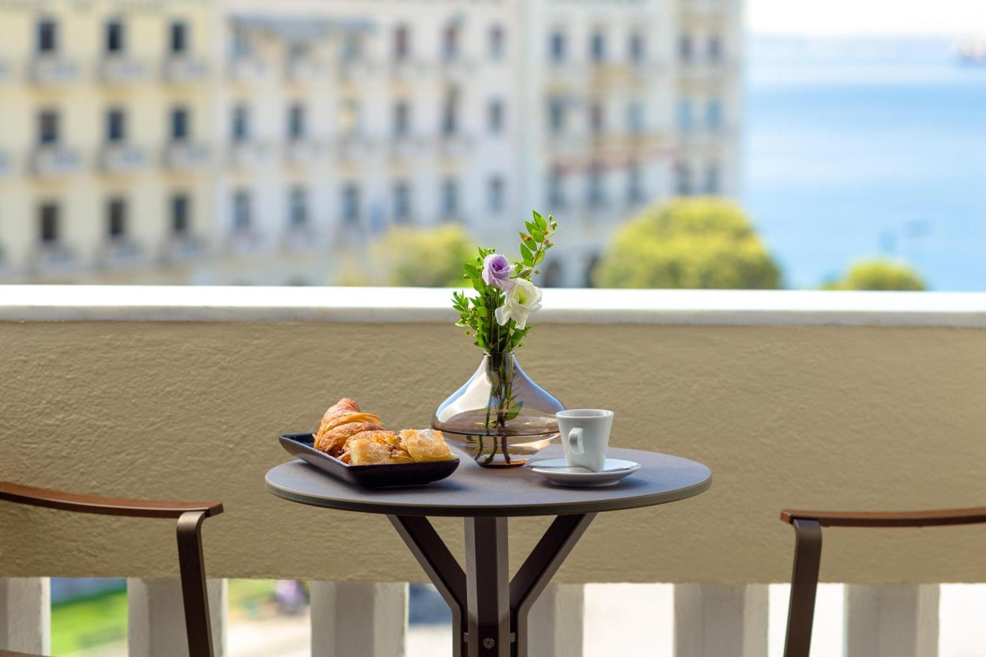 Premium Sea View Lounge Access