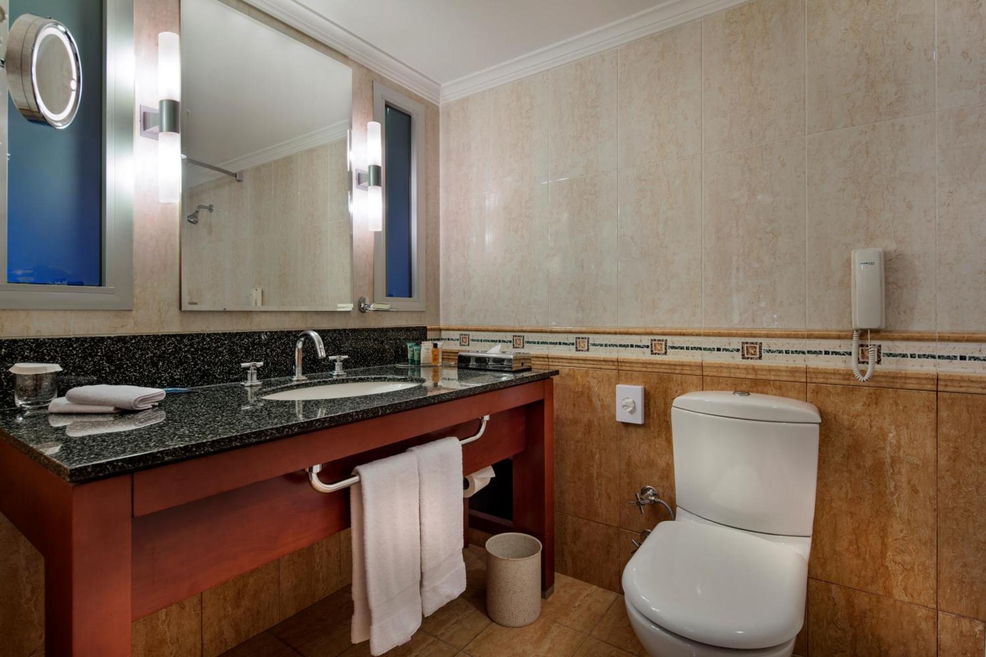 King Room with Bay View