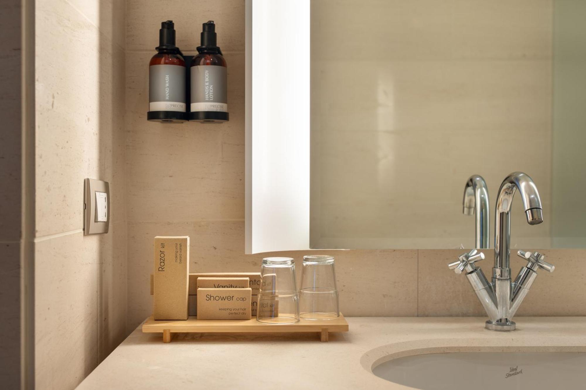Habitación Triple con balcón