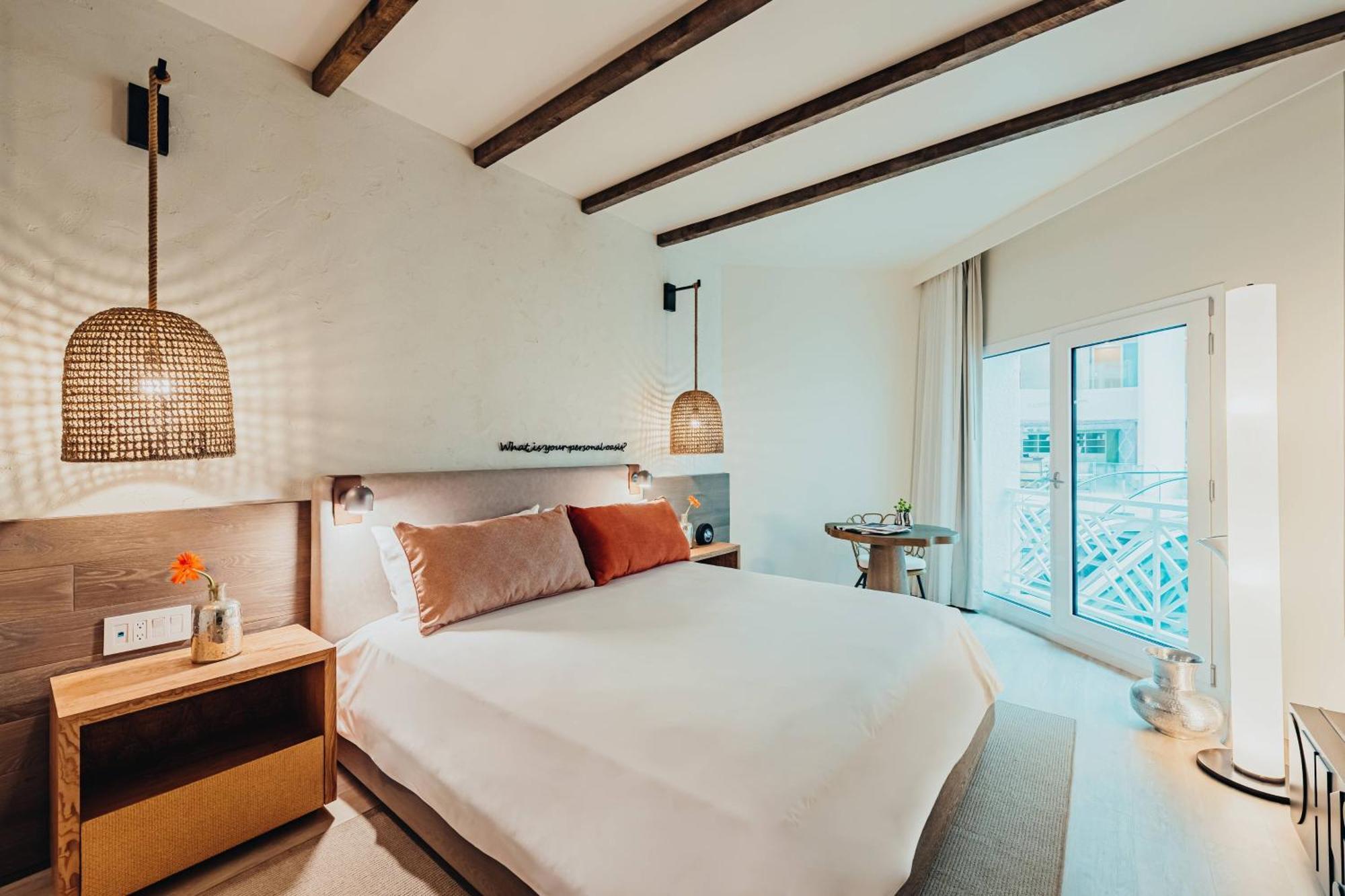 Resort room a King bed Adults Only