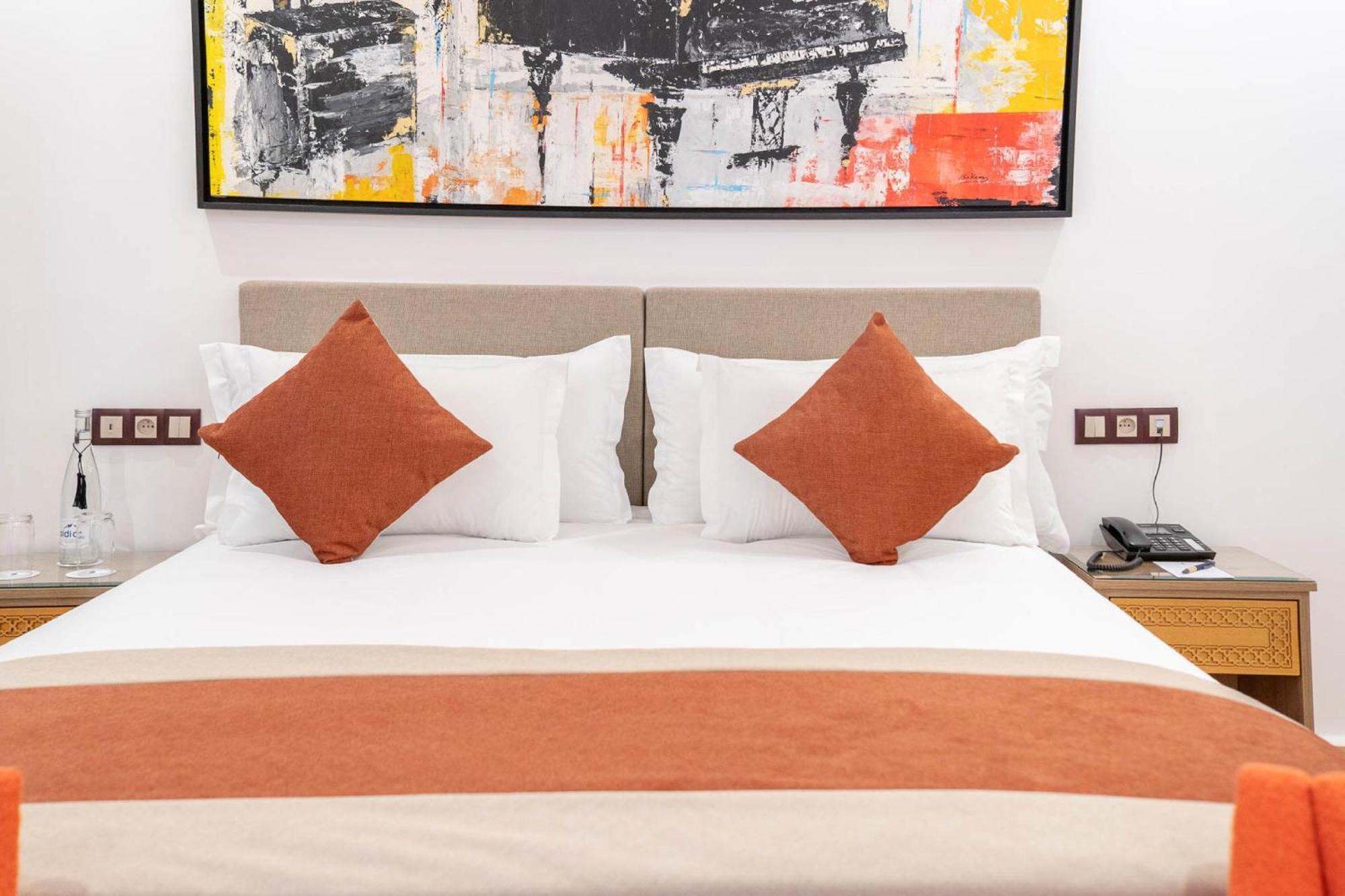 Deluxe Double or Twin Room
