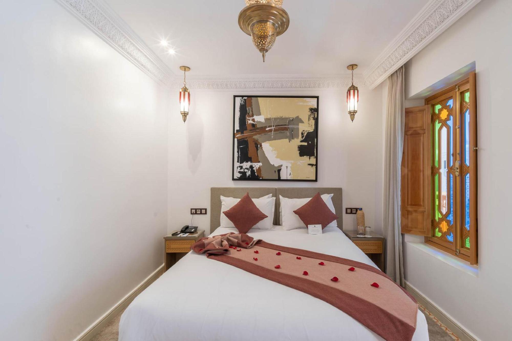 Deluxe Double or Twin Room Pool View