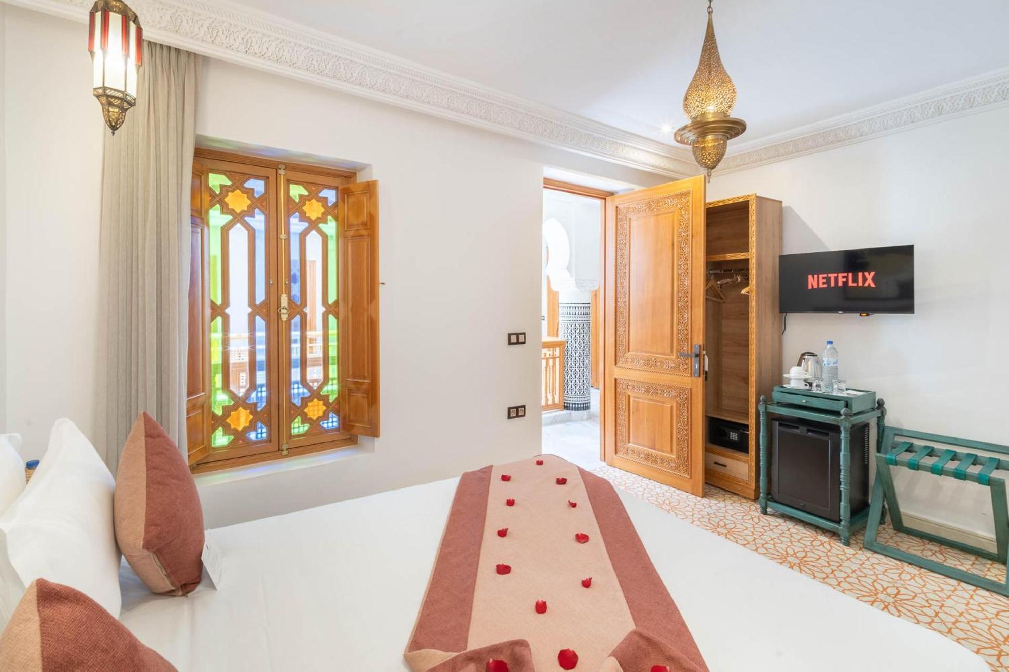 Deluxe Double or Twin Room Pool View