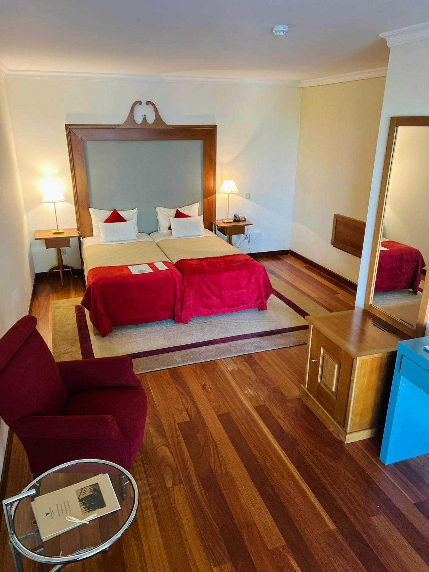 Suite Familiar (2 Adultos + 2 Crianças)