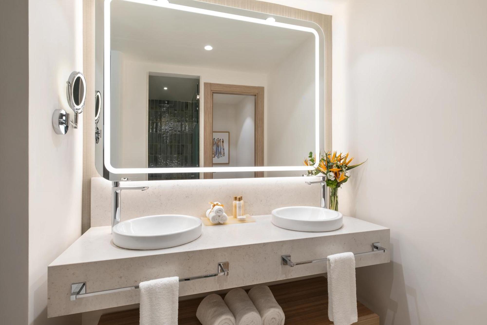 Preferred Club Junior Suite met Tweepersoonsbed en Directe Toegang tot het Zwembad