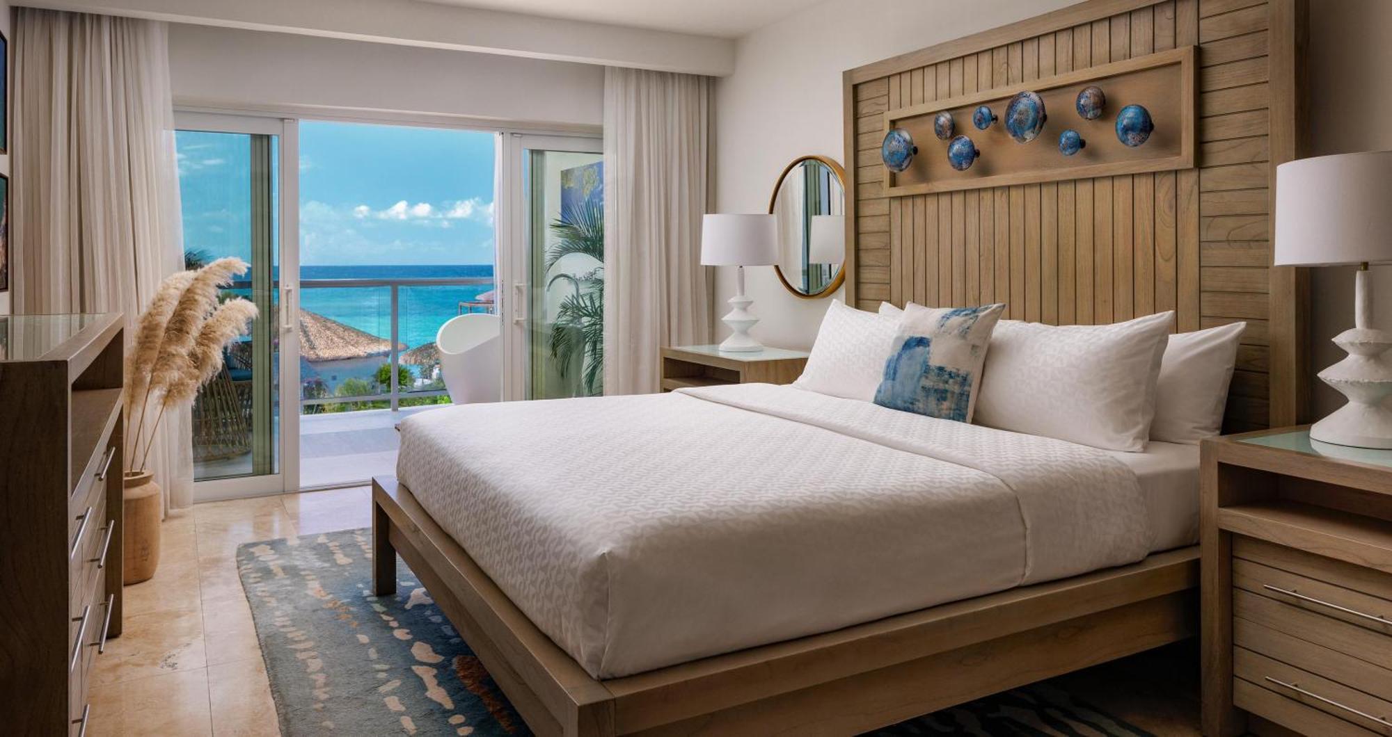 Crystal Lagoon Honeymoon Oceanview Luxury Room with Balcony Tranquility Soaking Tub