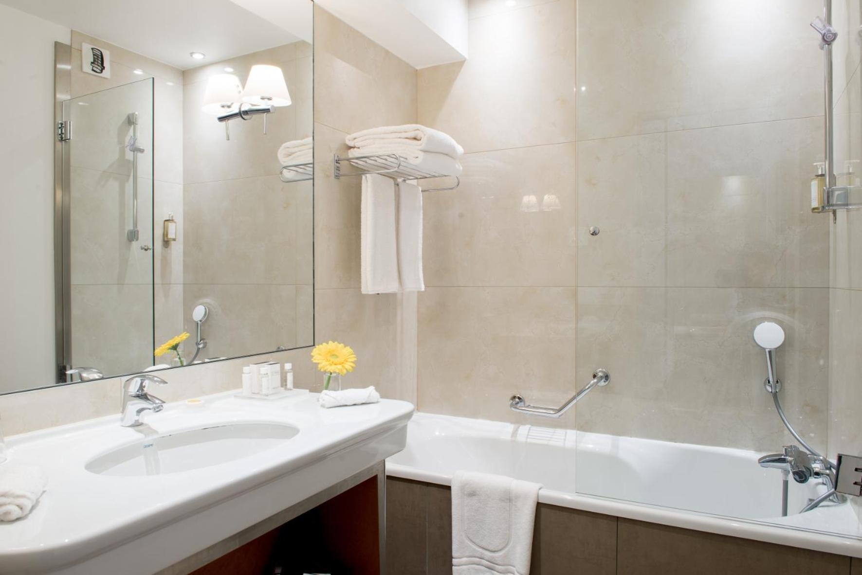 Klassieke Kamer met Queensize Bed - Inclusief Toegang tot de Spa - Reservering Nodig