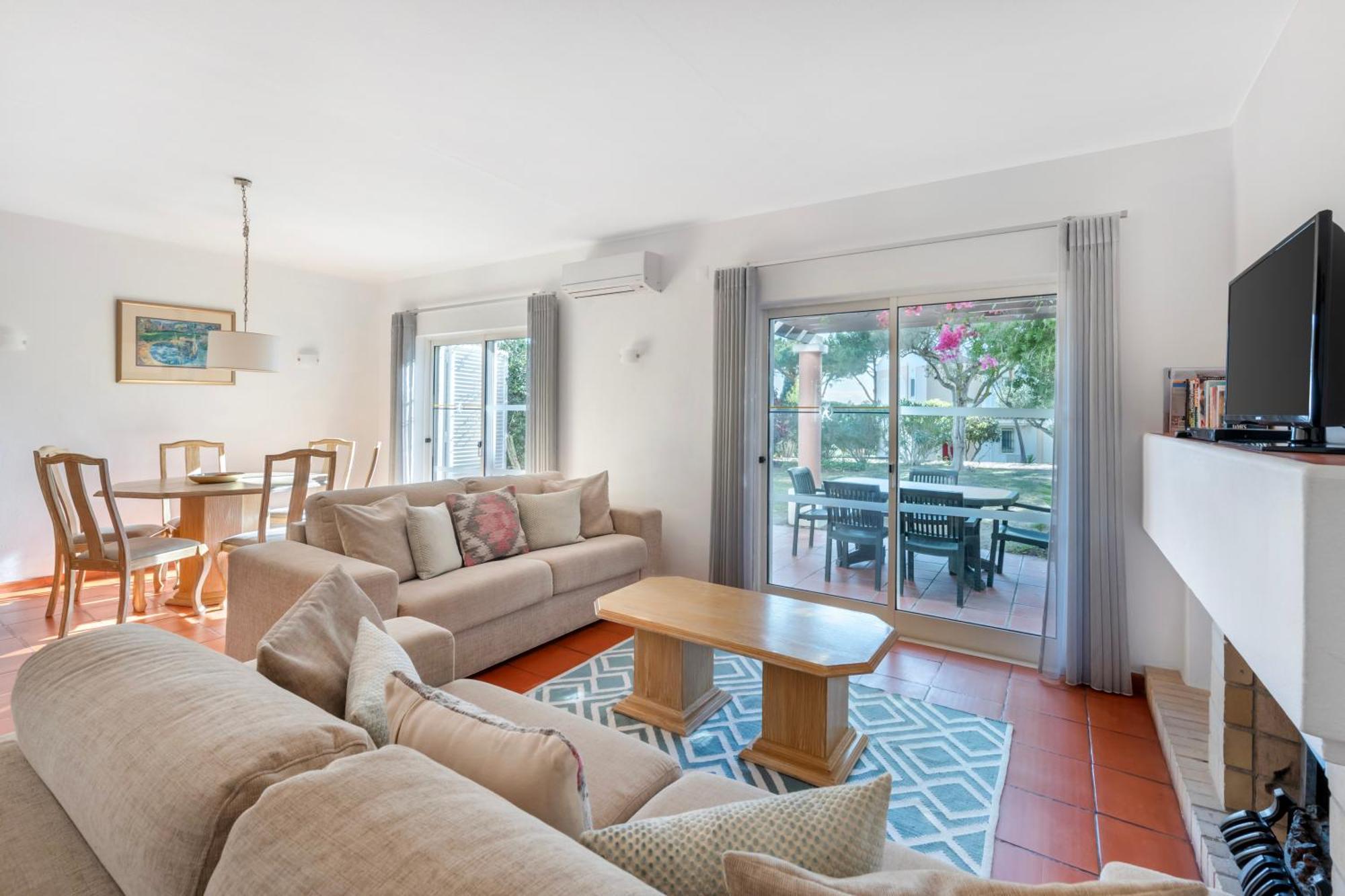 Standard Two-Bedroom Apartment,1649019509:JPEG