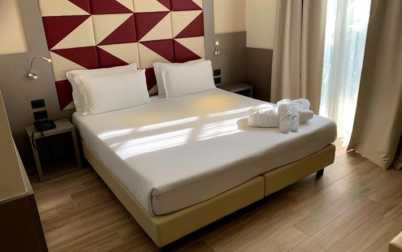 Superior Double Room,1649877221:JPEG