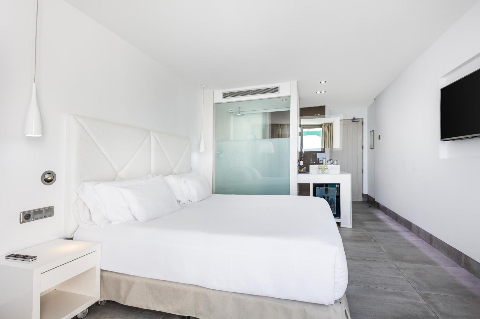 Deluxe Doppel-/Zweibettzimmer