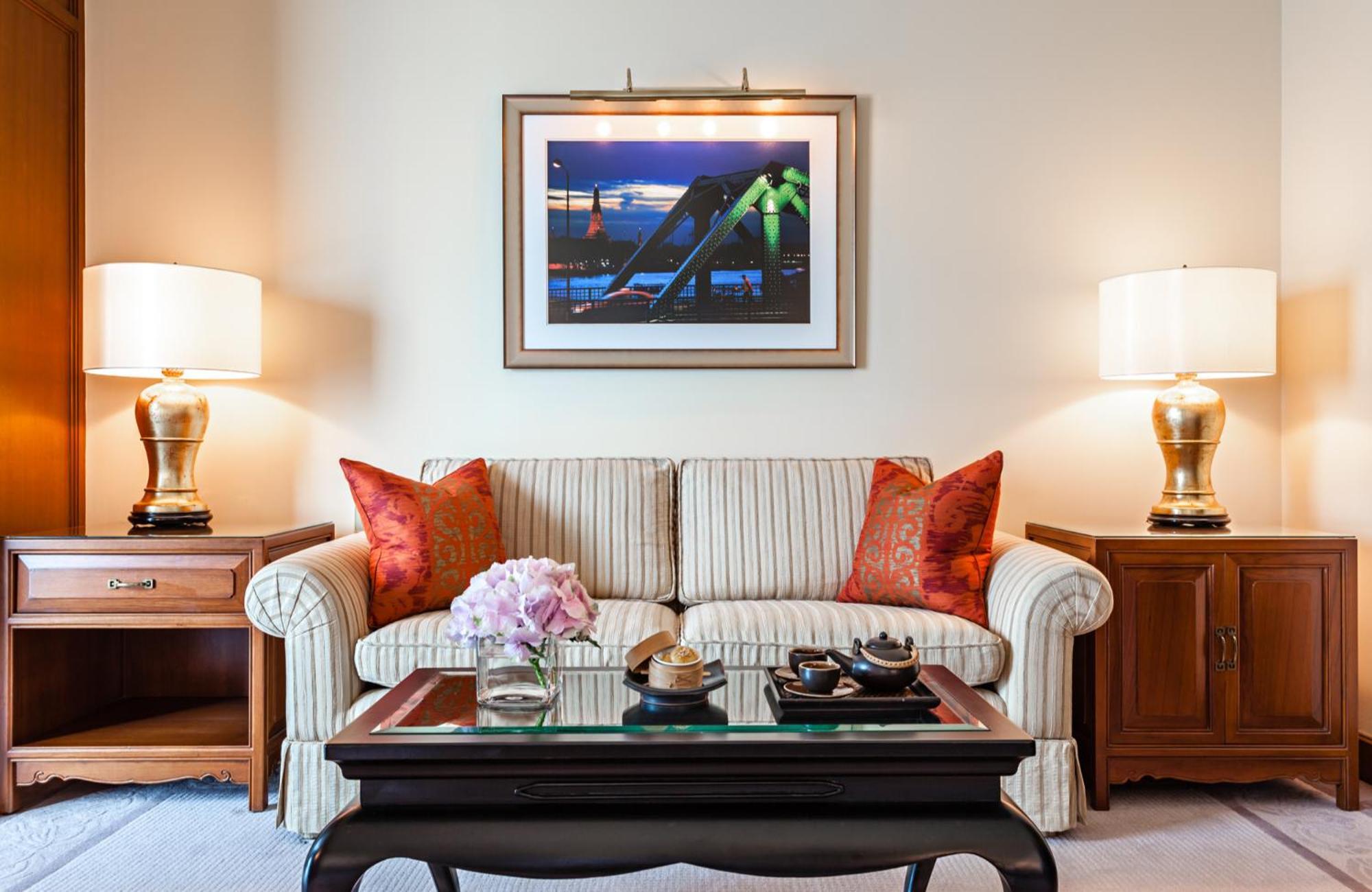 Grand Deluxe King Room