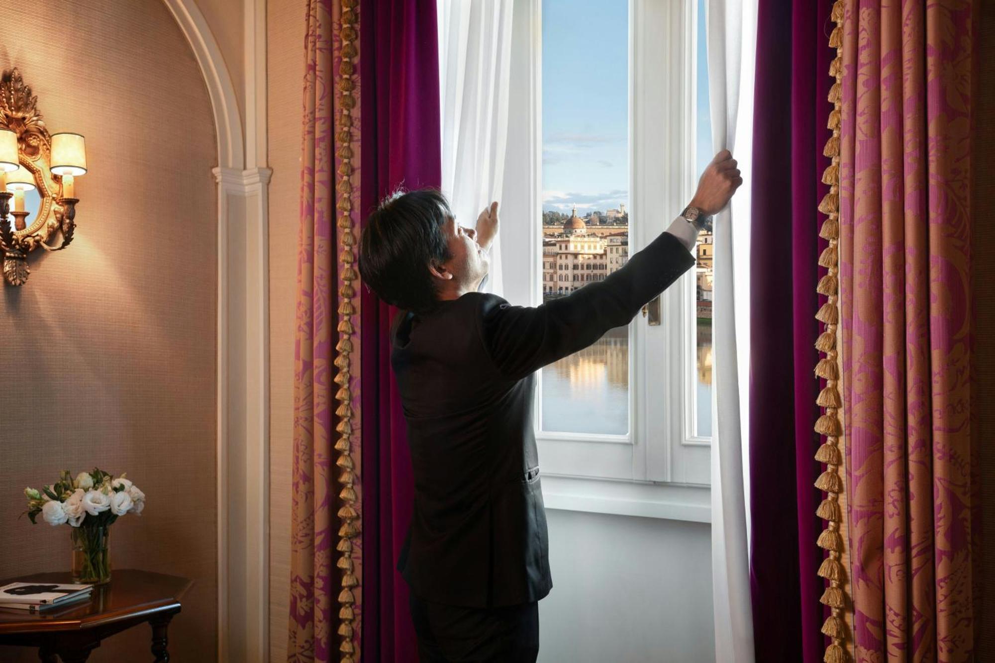 Arno River Deluxe Guest room One King