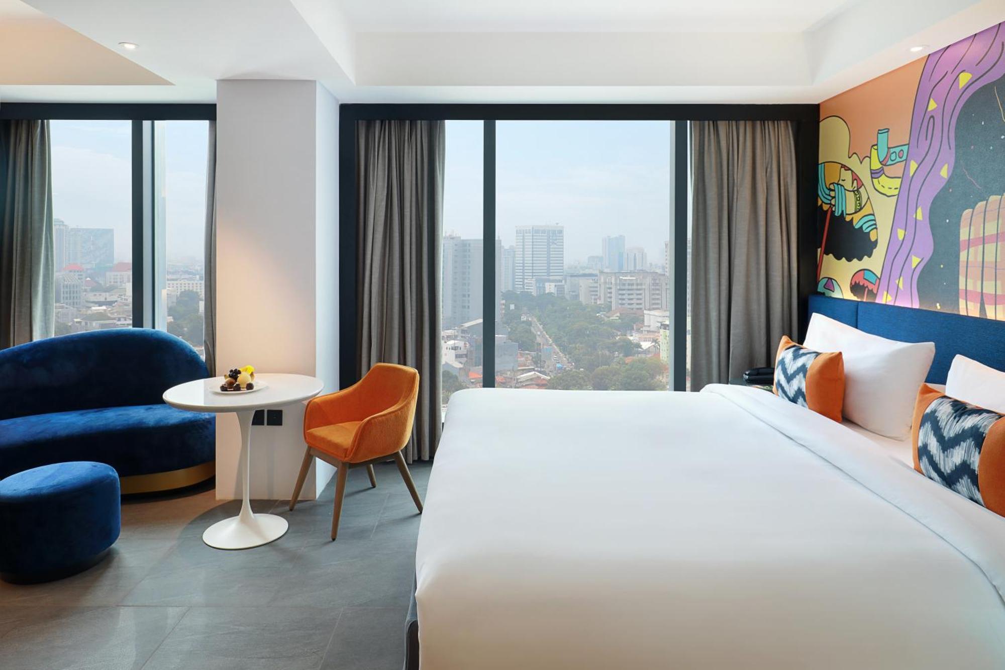 Deluxe Queen Room