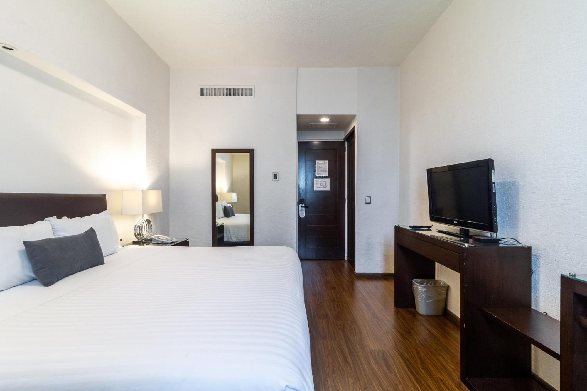 Superior Room King Size bed