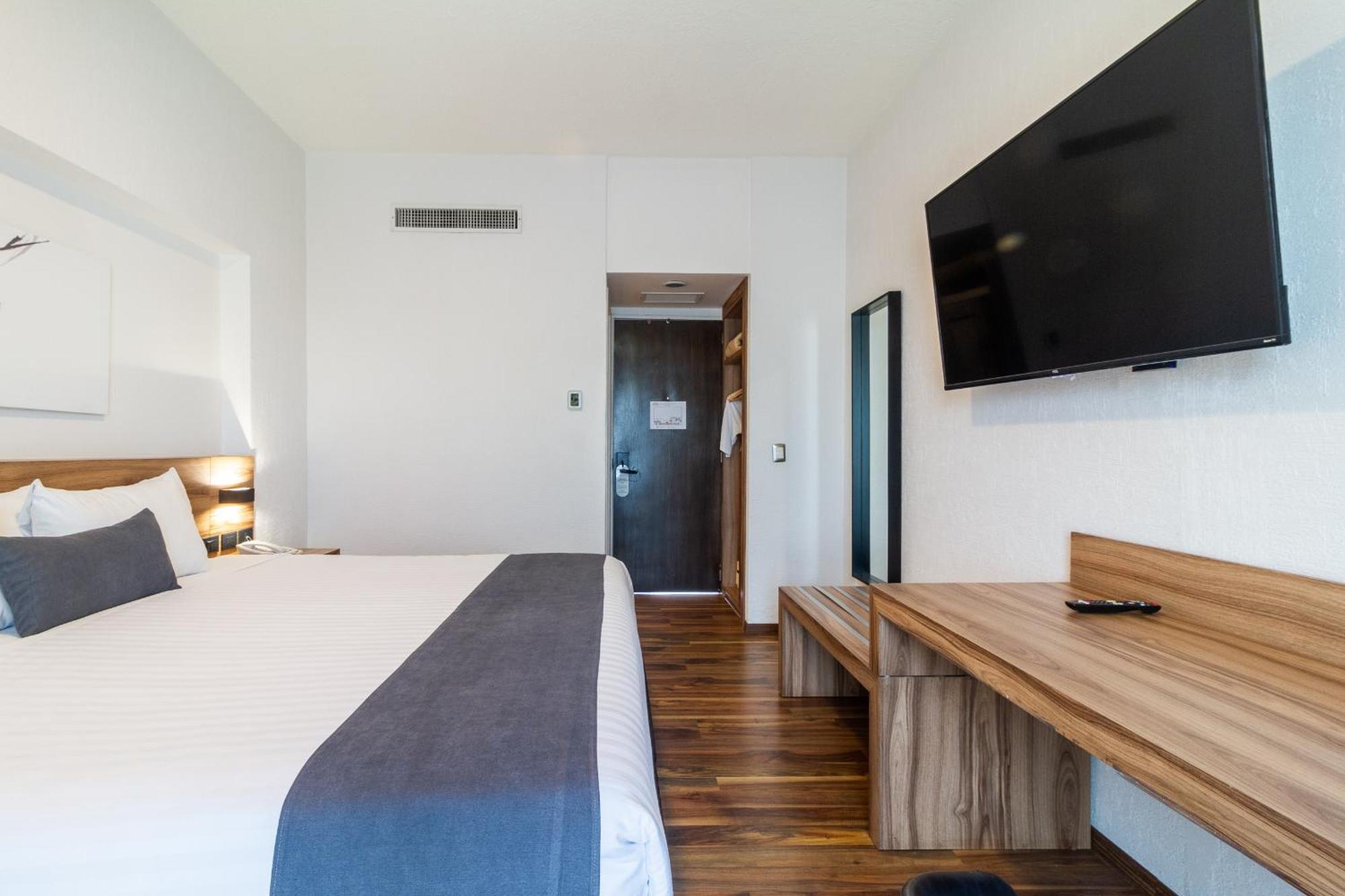 Executive King Room
