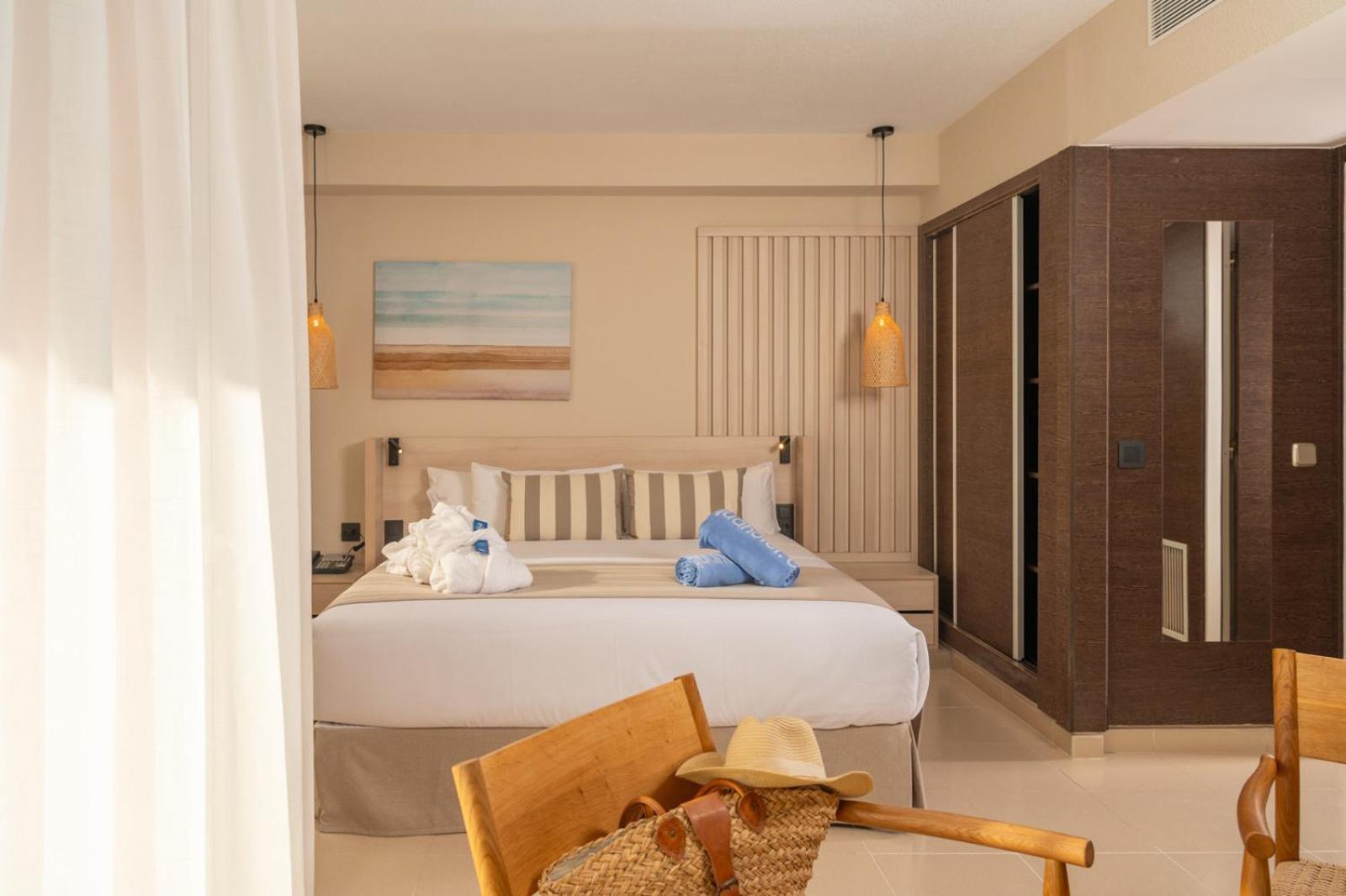 Junior Suite Double 1 or 2 beds