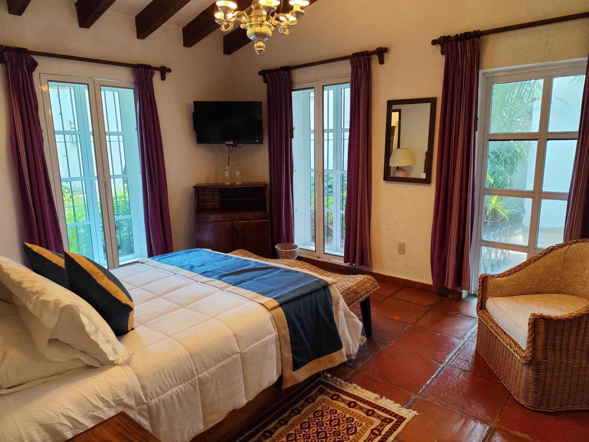 Deluxe Queen Suite,1666941815:JPEG