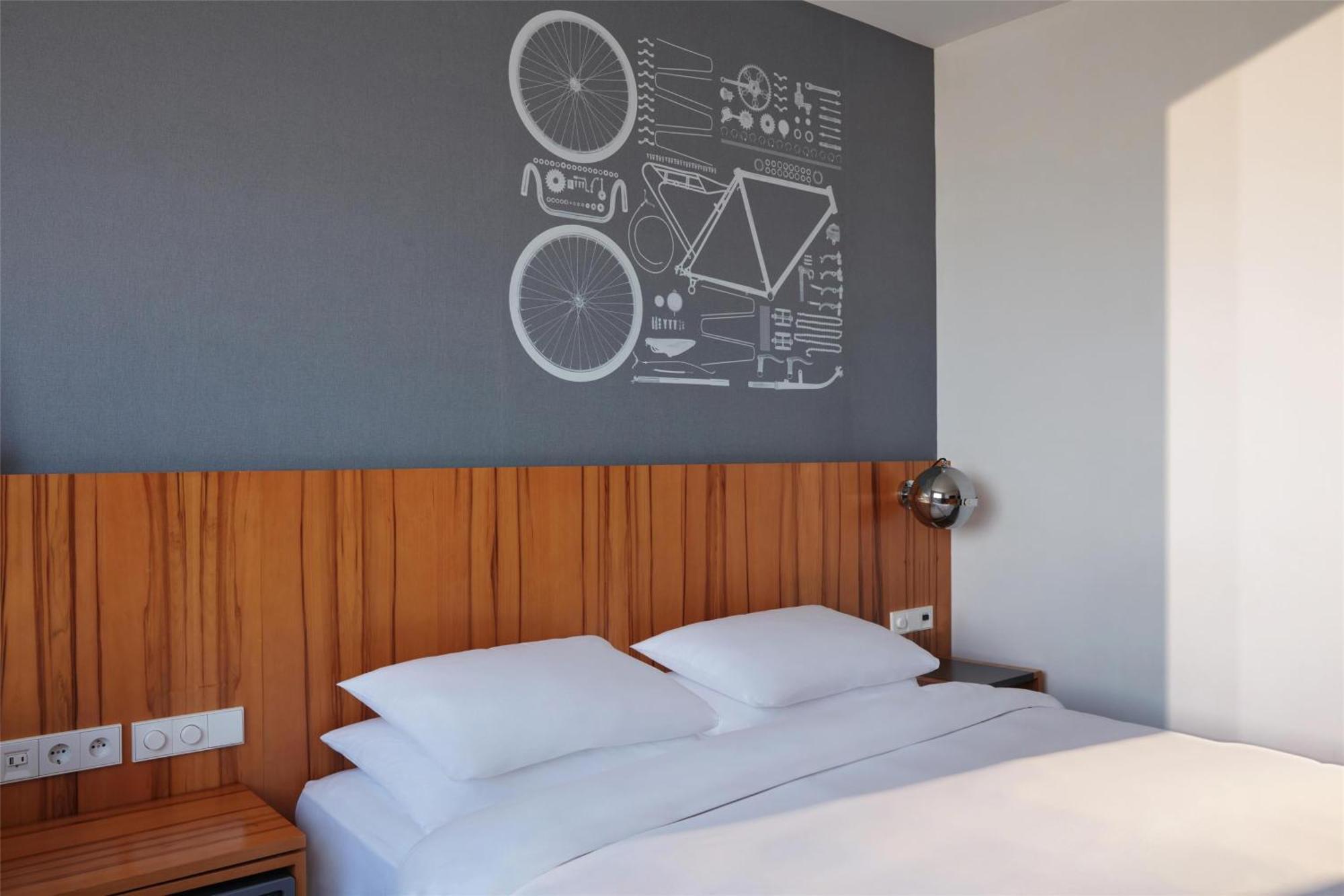 Quarto King Deluxe com Vista Montmartre