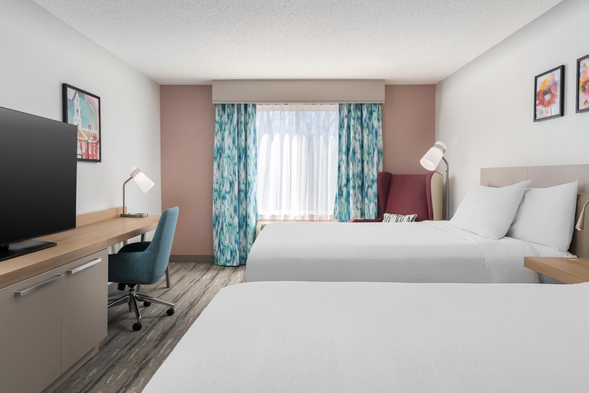 Queen Room with Two Queen Beds,1672575294:JPEG