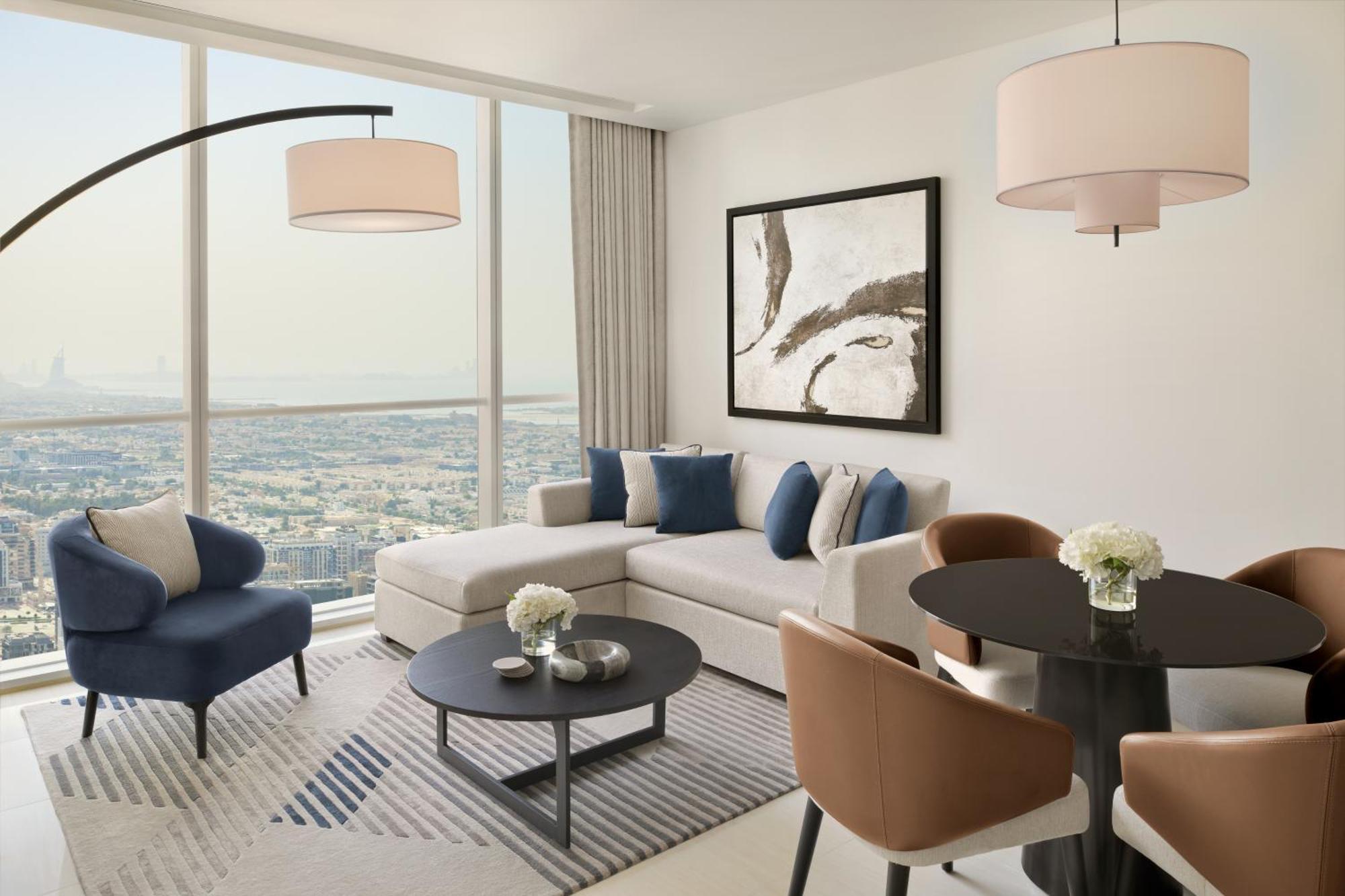 Apartment mit 2 Schlafzimmern und Ausblick auf die Skyline