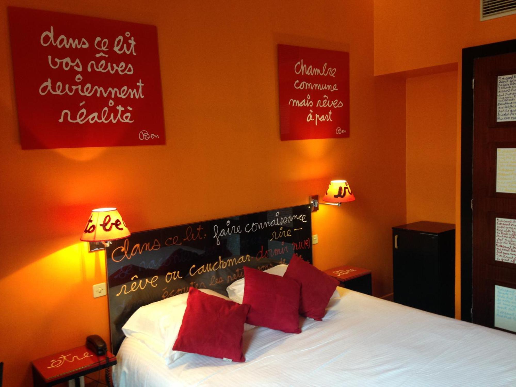 Standard Double or Twin Room Intimity