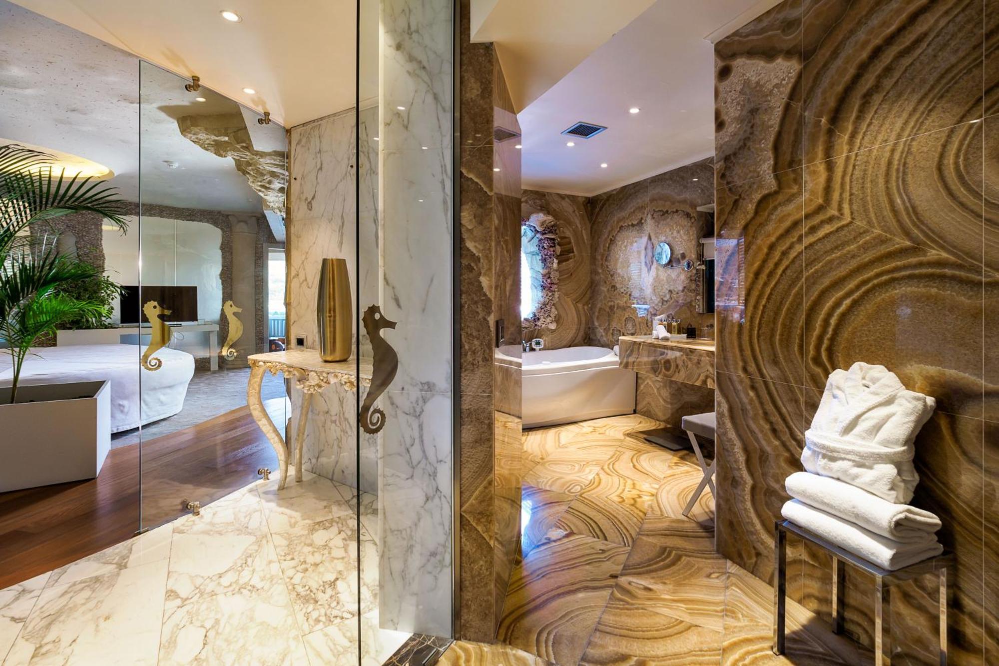 Suite mit privatem Pool