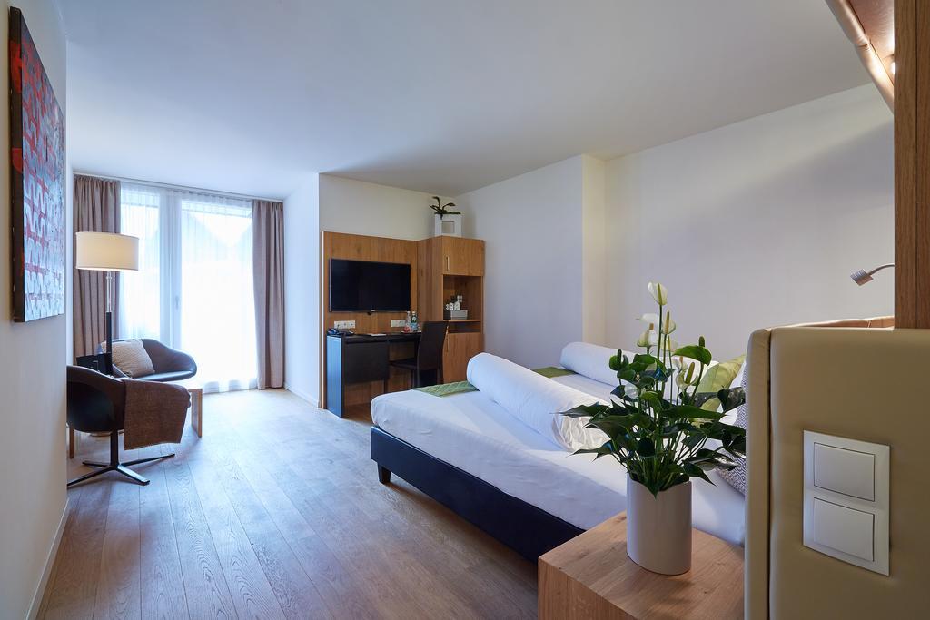 Superior Double or Twin Room with Balcony