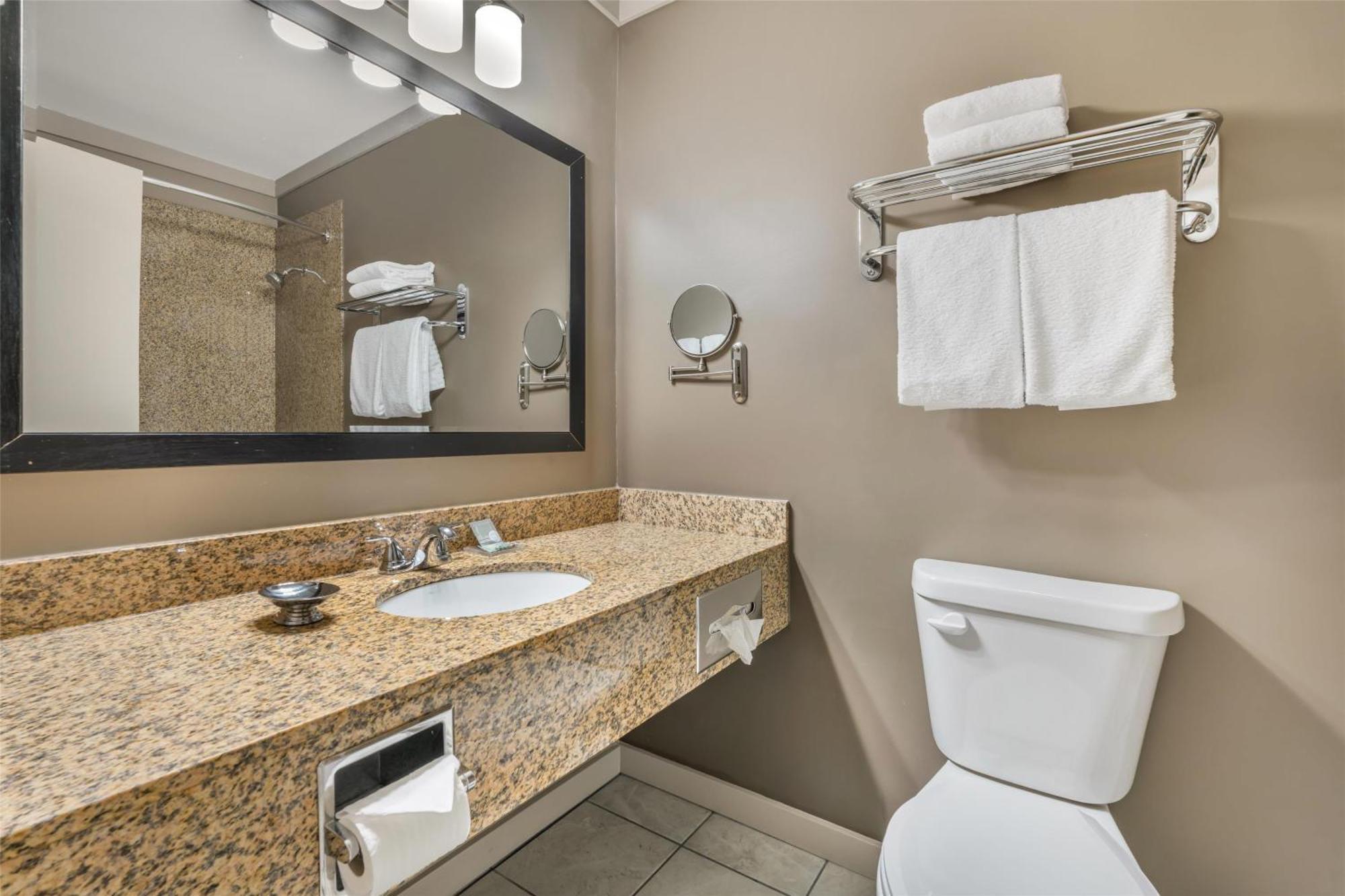 Queen Room with Two Queen Beds and Balcony - Pet Friendly