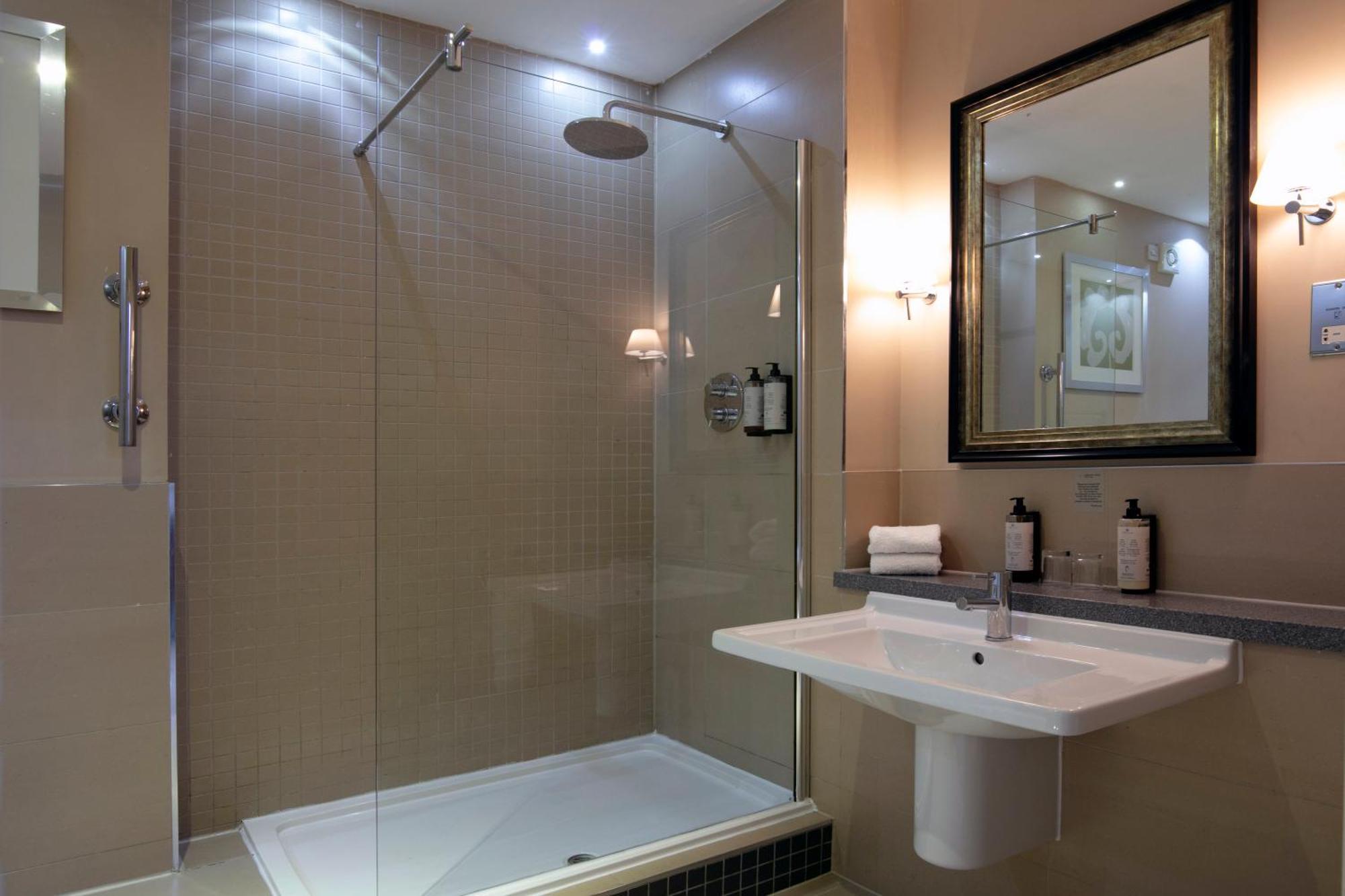 Superior Double or Twin Room,1695739919:JPEG