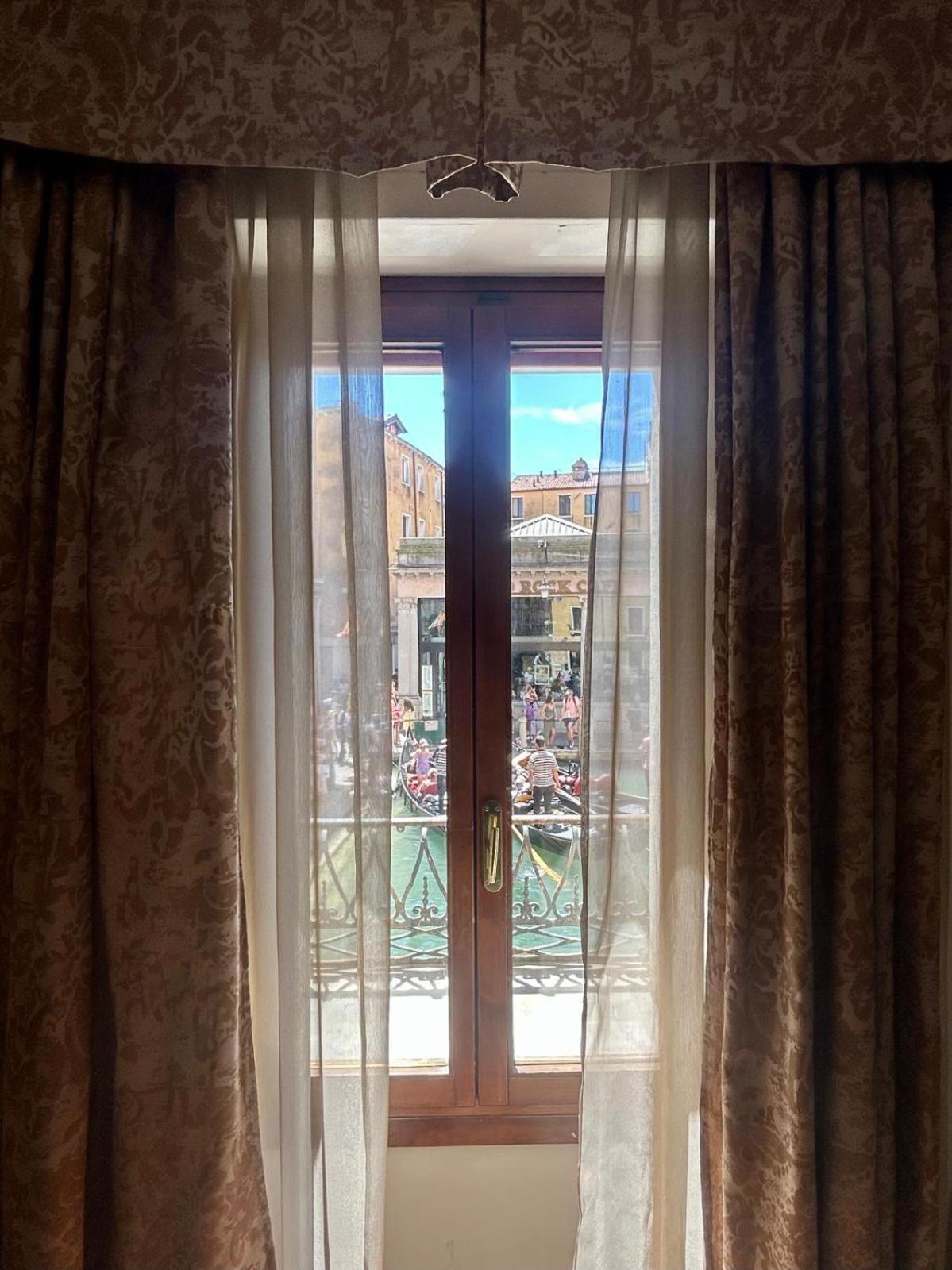 Classic Double Room Canal View