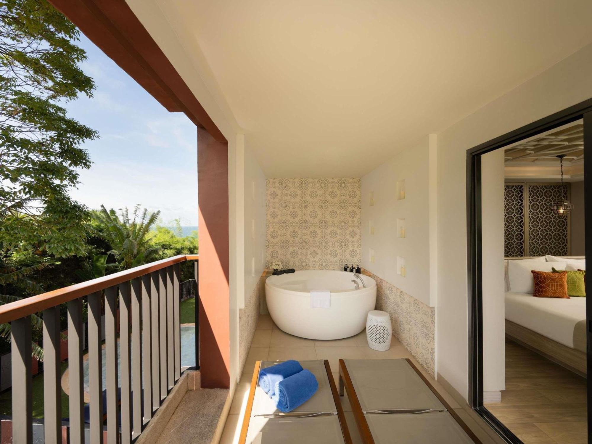 Suite Deluxe con Vasca Idromassaggio e Vista Montagna