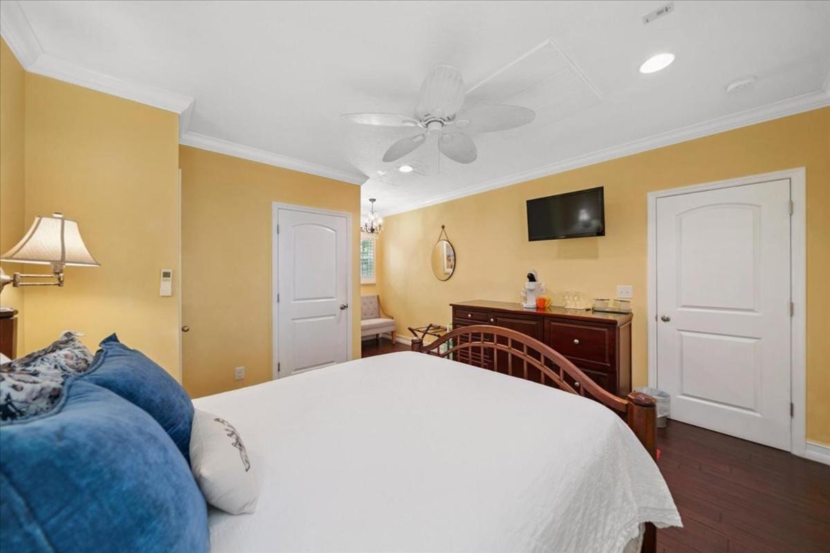 Standard Double Room,1722985666:JPEG
