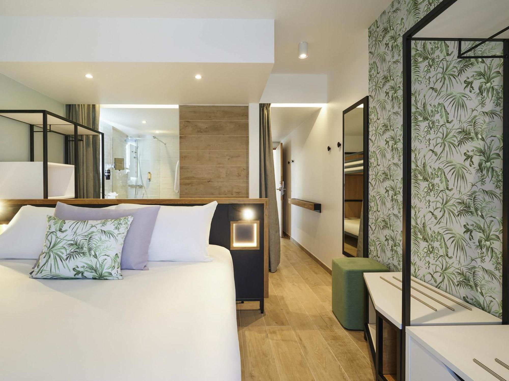 Classic Double Room Bunk Beds Balcony