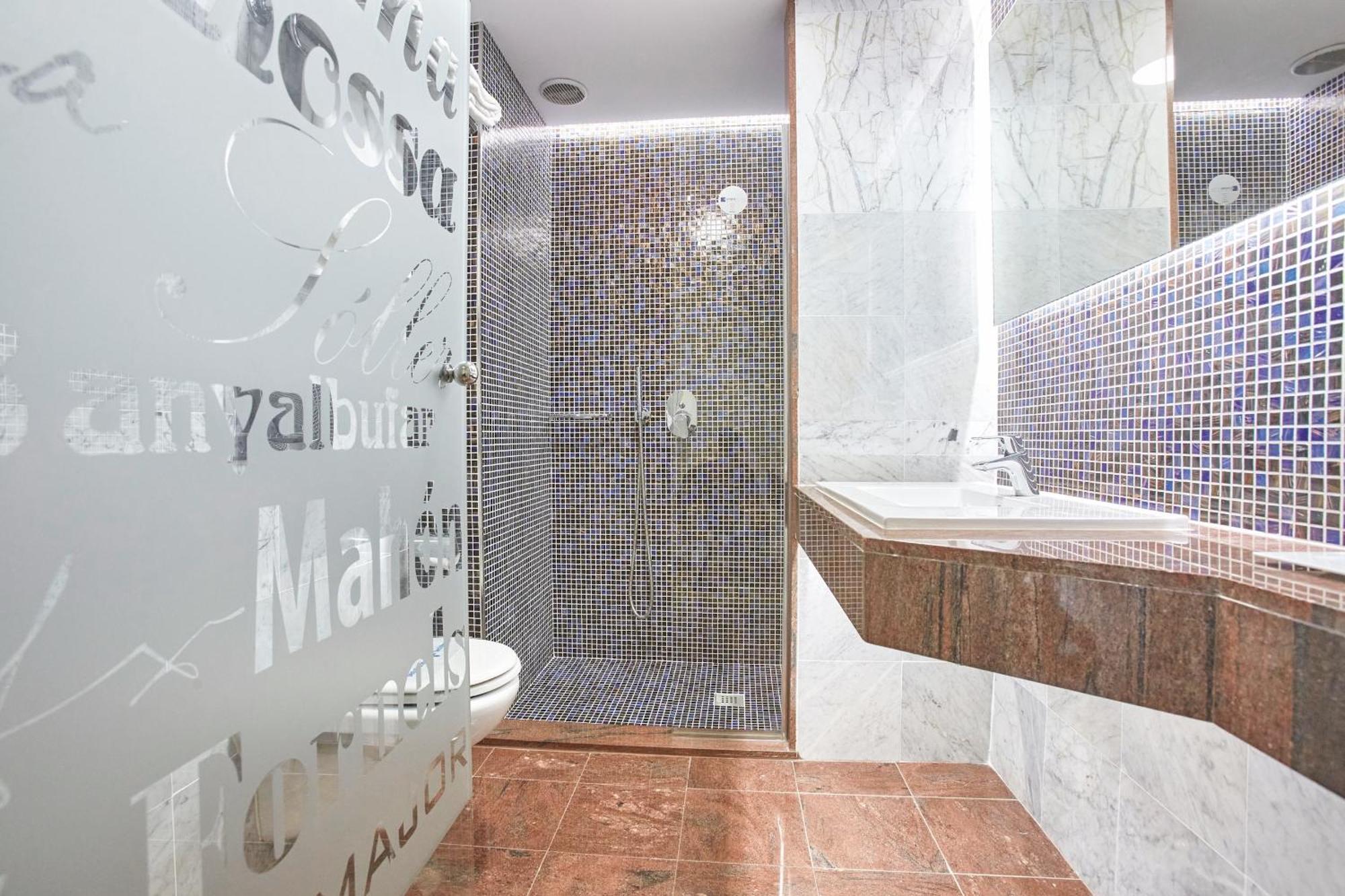 Superior Single Room,1730013268:JPEG