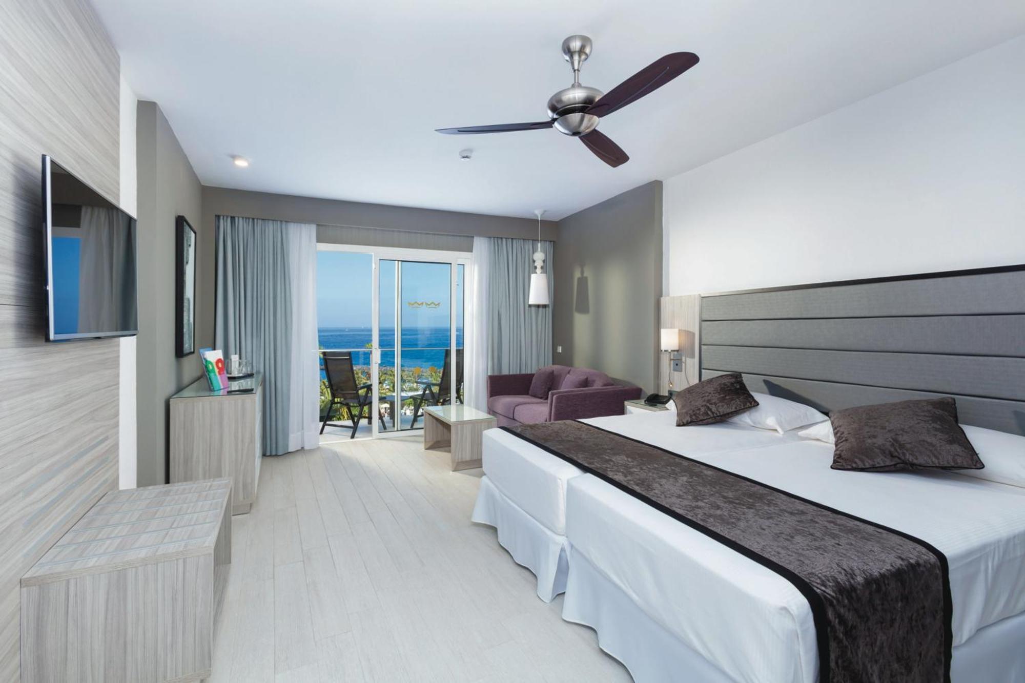 Double Room with Sea View,1740700101:JPEG
