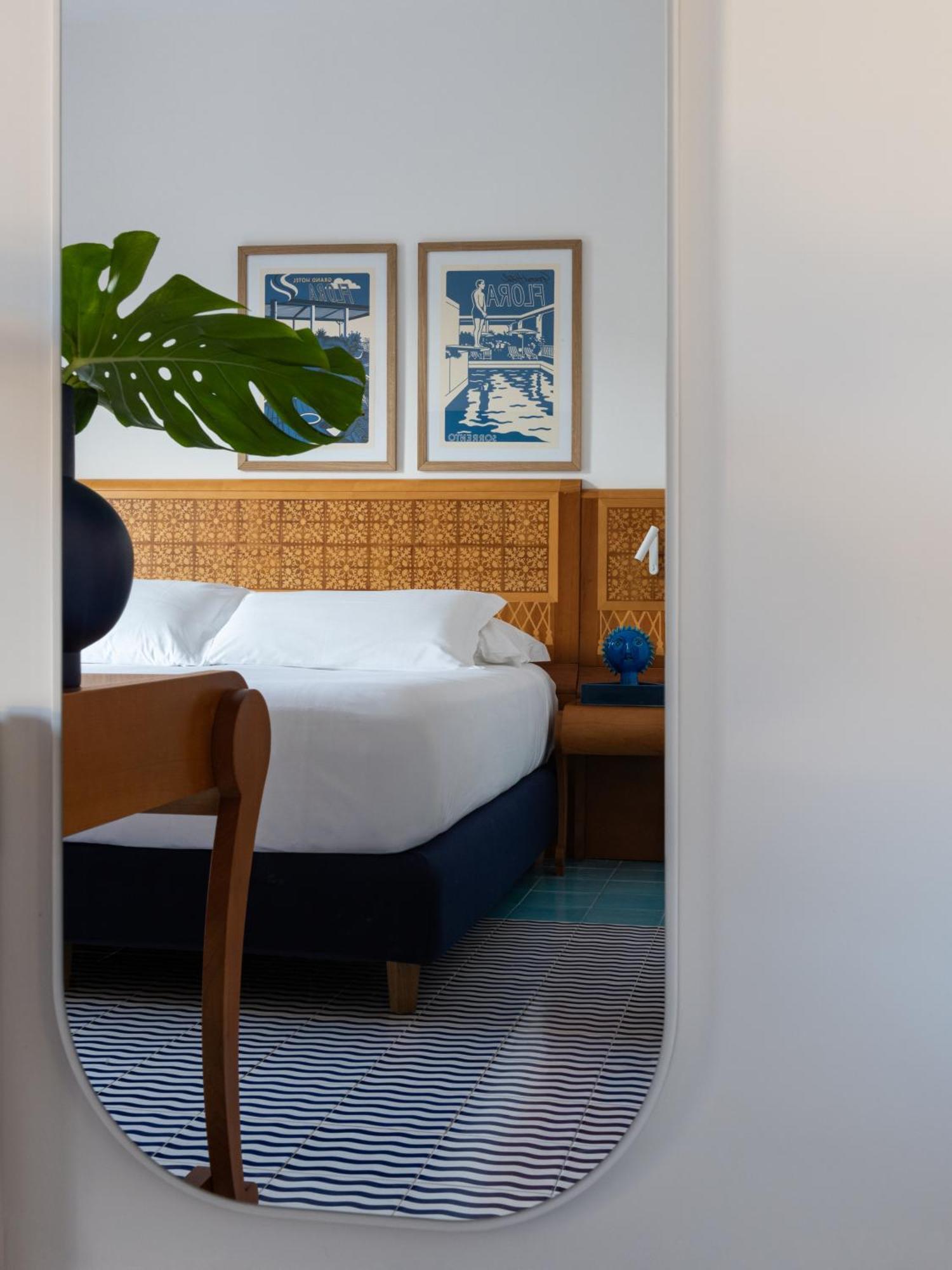 Standaard Tweepersoonskamer met 1 of 2 Bedden en Balkon