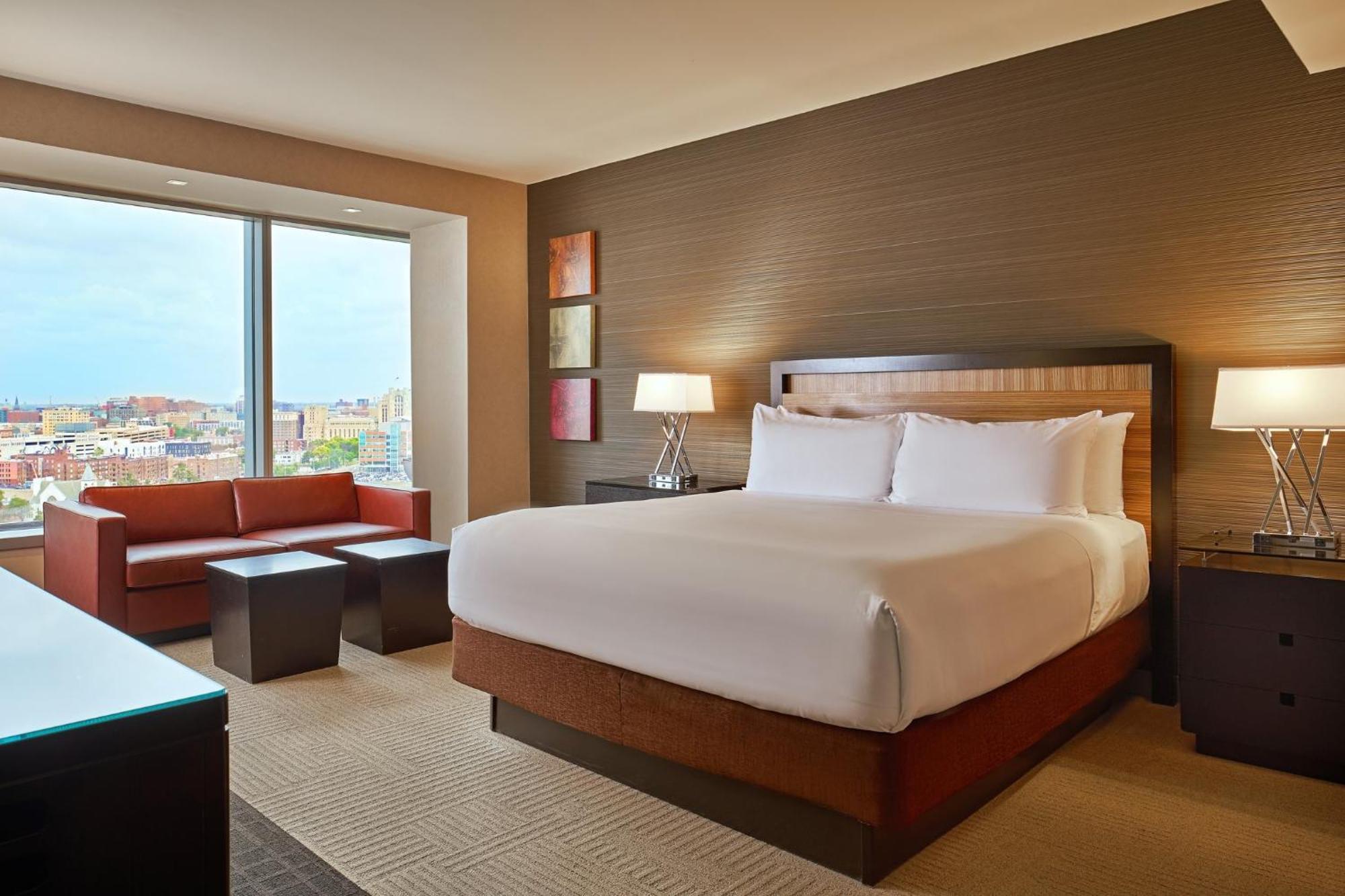 Luxus Zimmer mit Kingsize-Bett