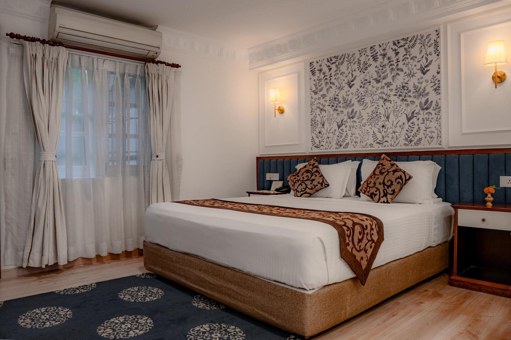 One Bedroom Apartment F&B Spa or Massage Sound Healing Yoga Airport Pick Up from International flight 9AM 9PM,1743003347:JPEG