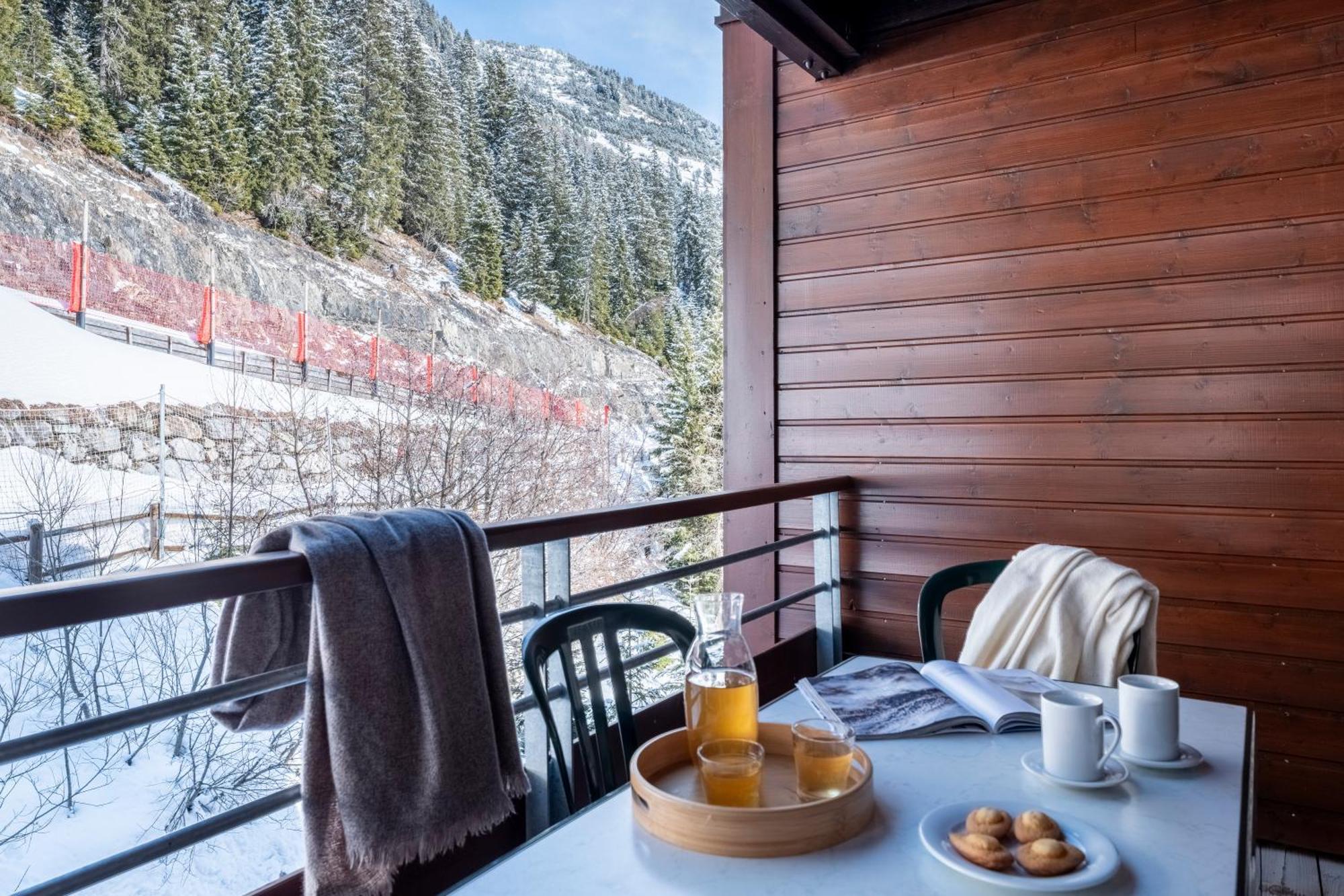 One-Bedroom Apartment Balcony