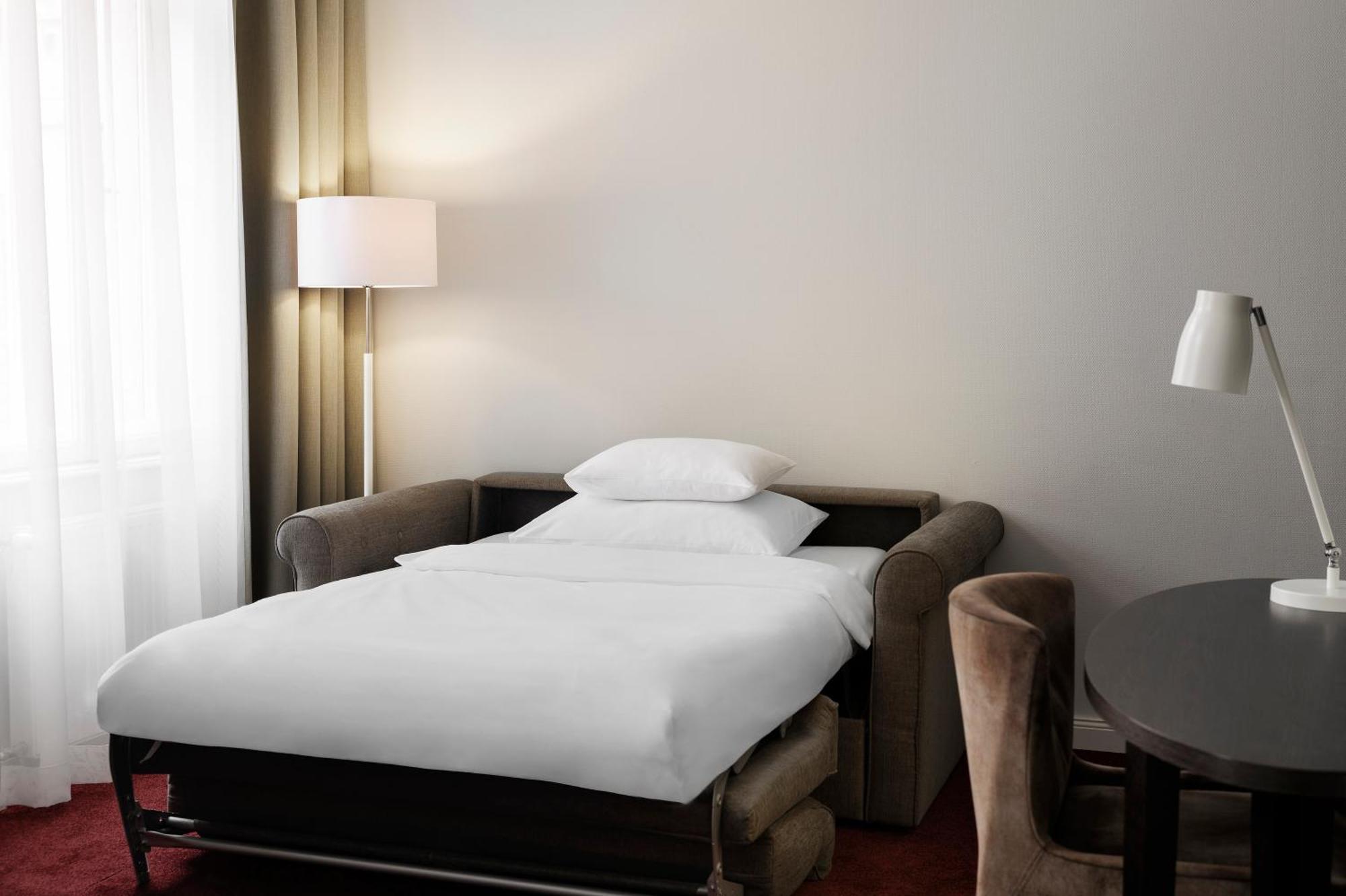 Camera Deluxe con Letto Queen-Size e Divano-Letto