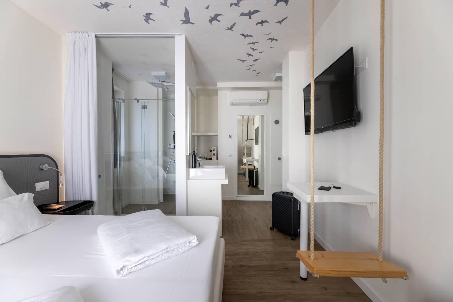 Smart con Balcone,1756425405:JPEG