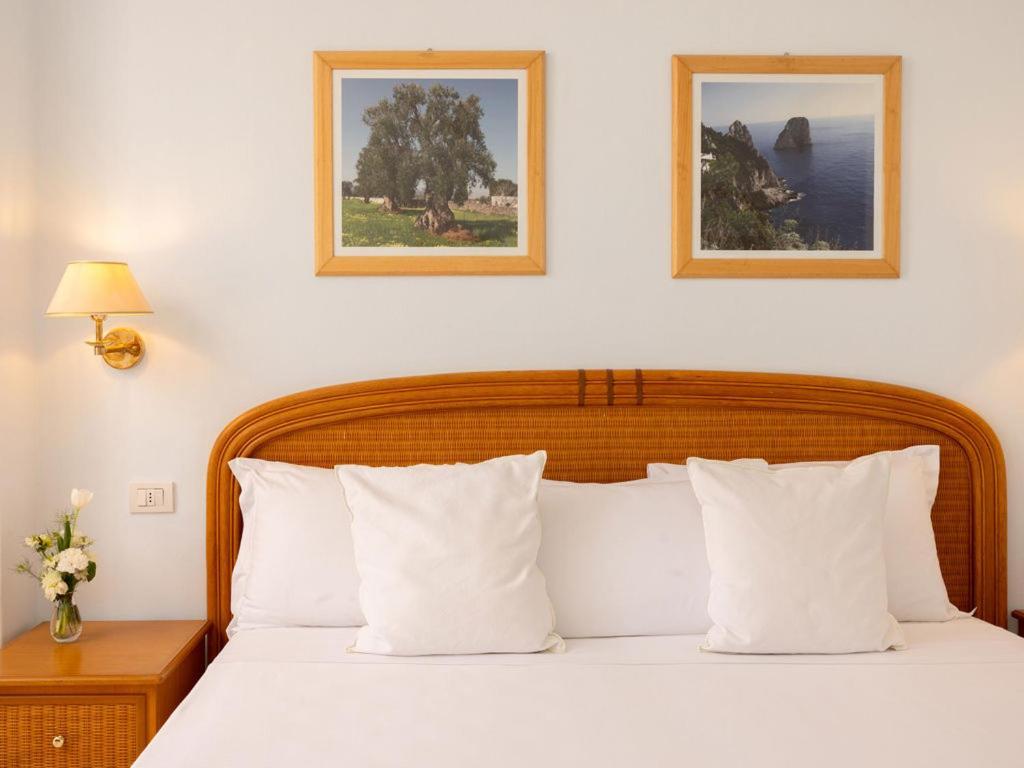 Double Room with Sea View,1756502694:JPEG