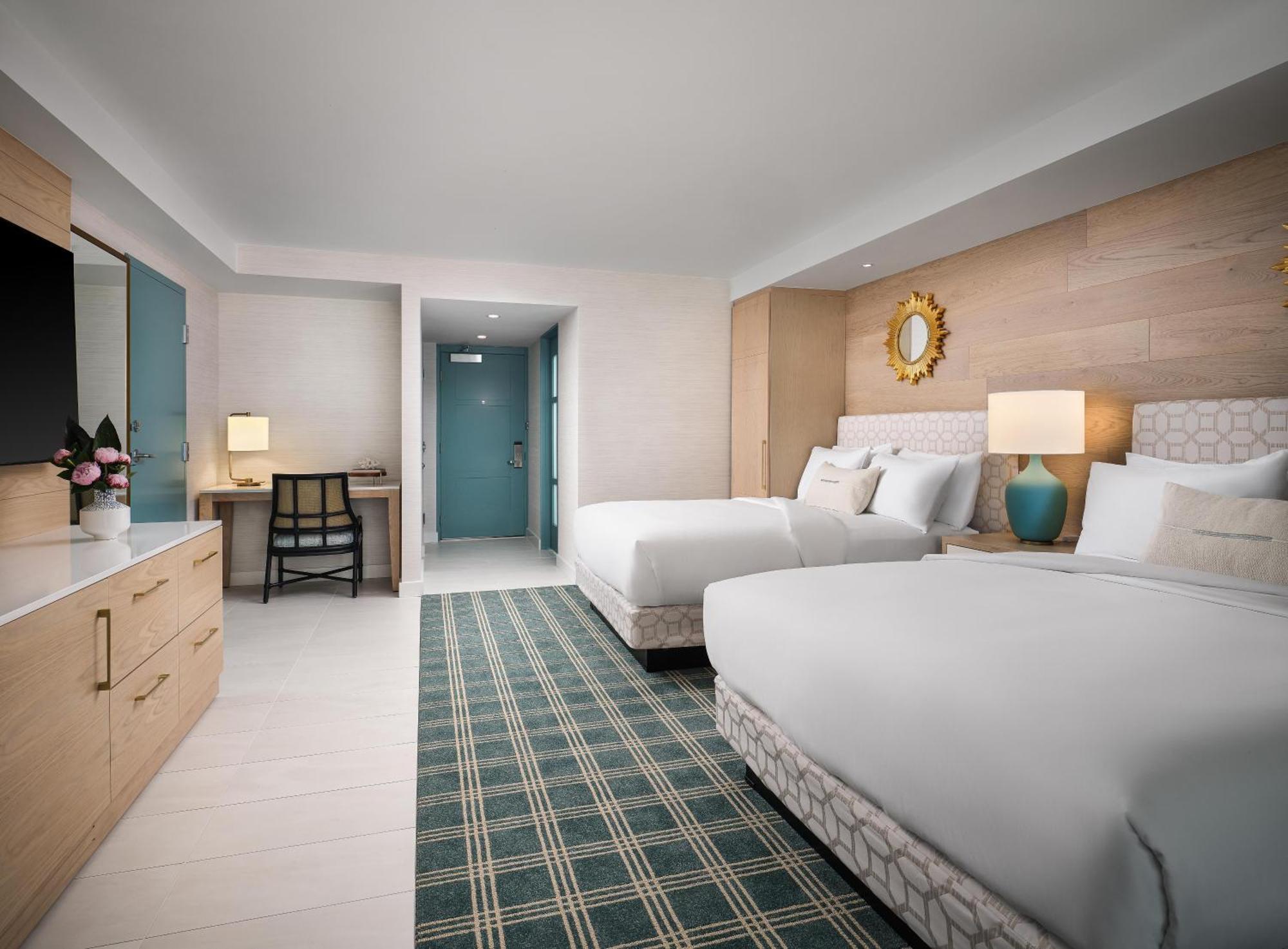 The Views Queen Room Two Queen Beds