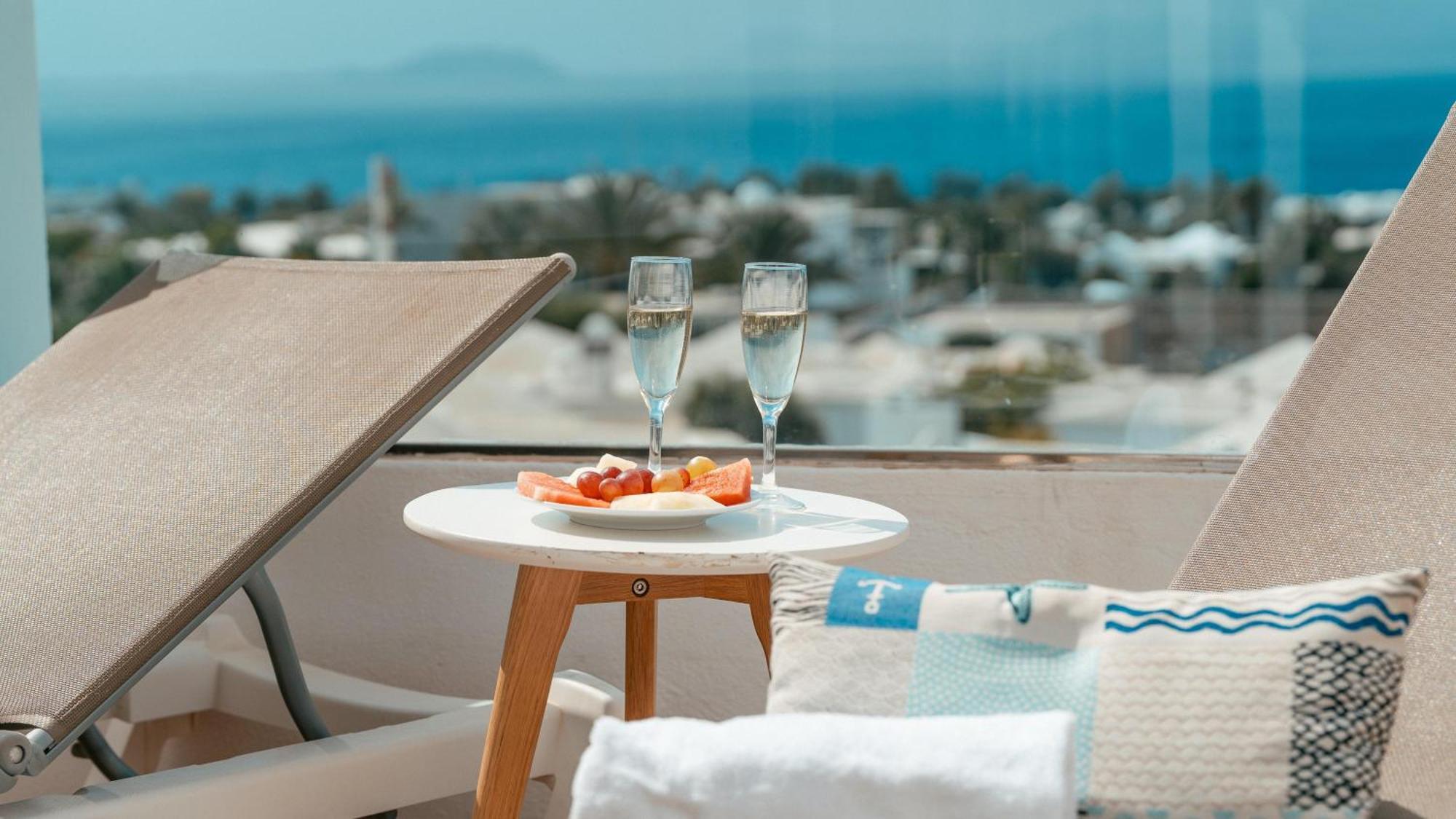 One Bedroom Suite Partial Sea View